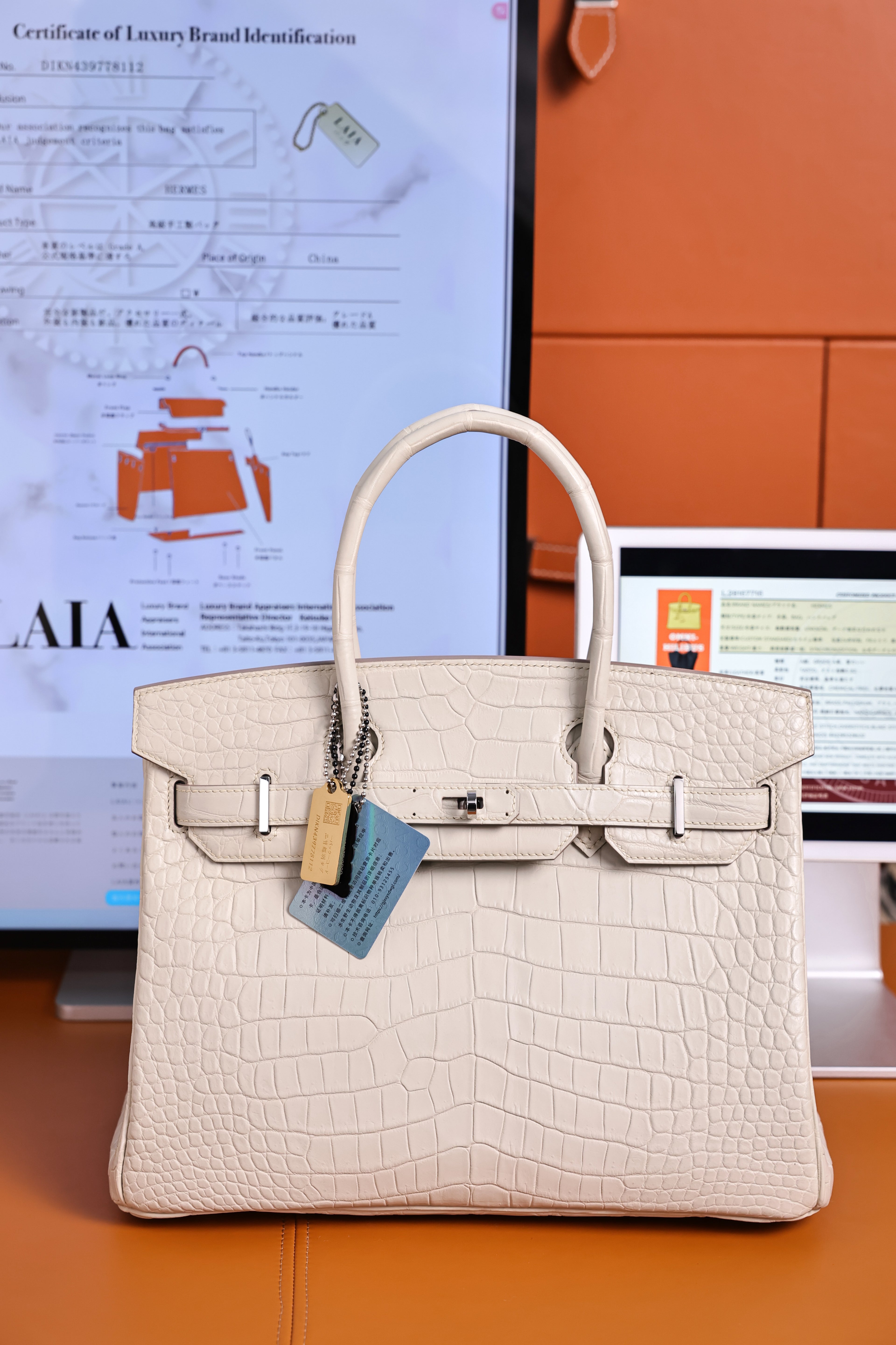 BK-2024 All Handmade Golden / Sliver Hardware Blanc Matte Nile crocodile leather