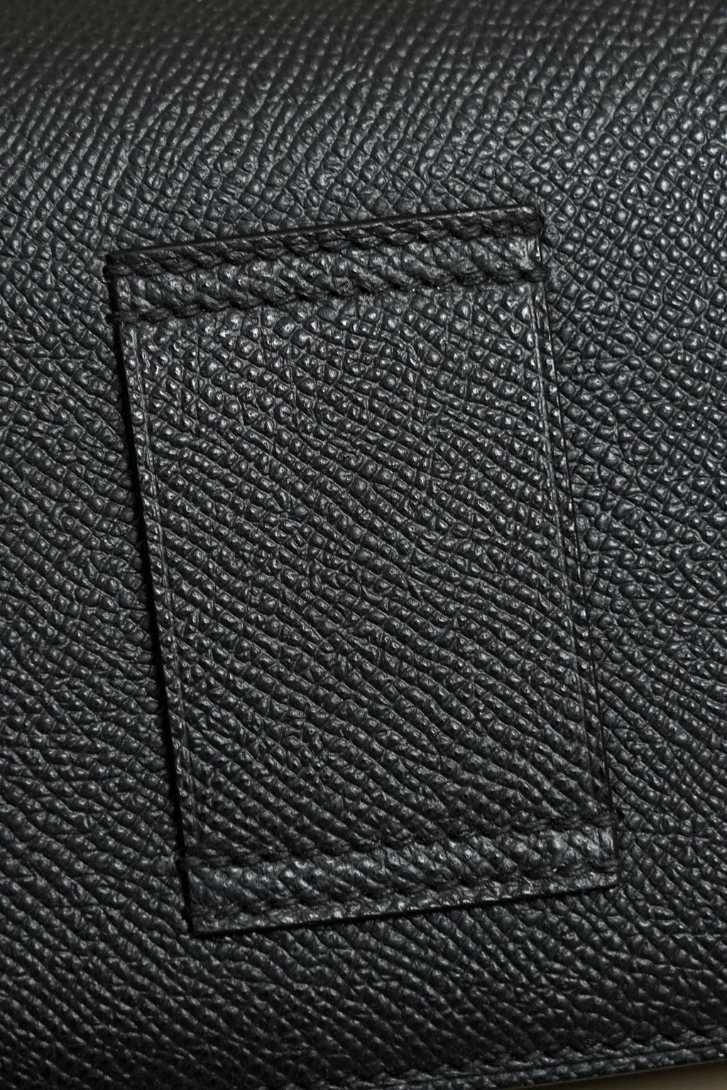 Constance- All Handmade Golden / Sliver Noir ep leather