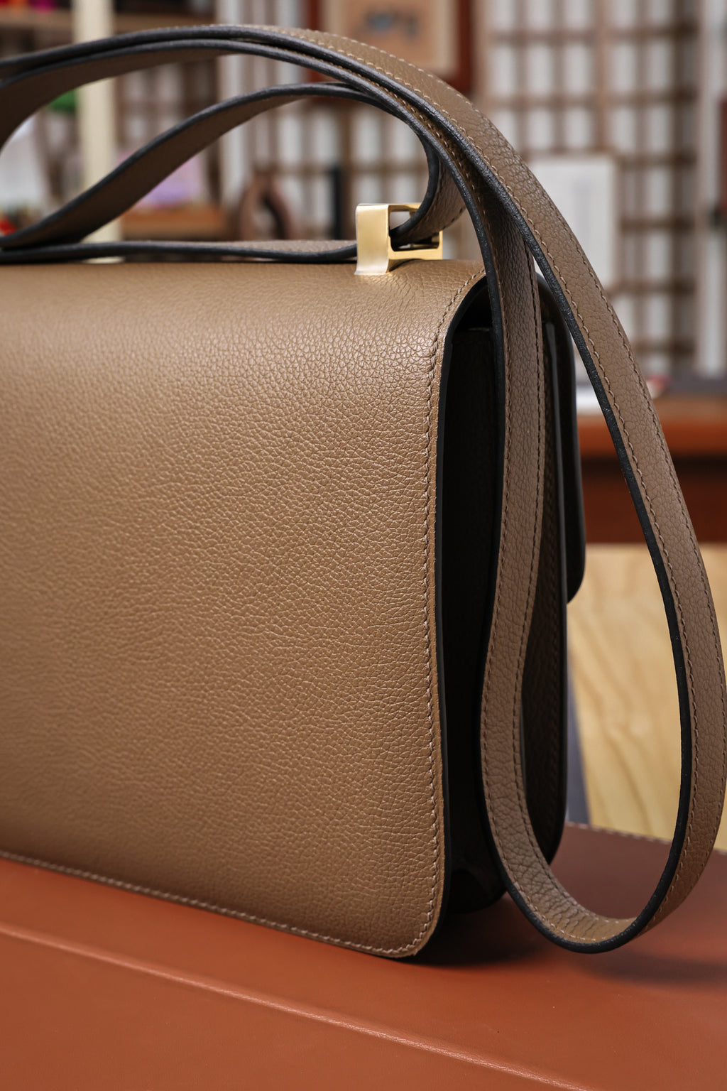 Constance- All Handmade Golden / Sliver Hardware  Beige de Weimar Ep eather