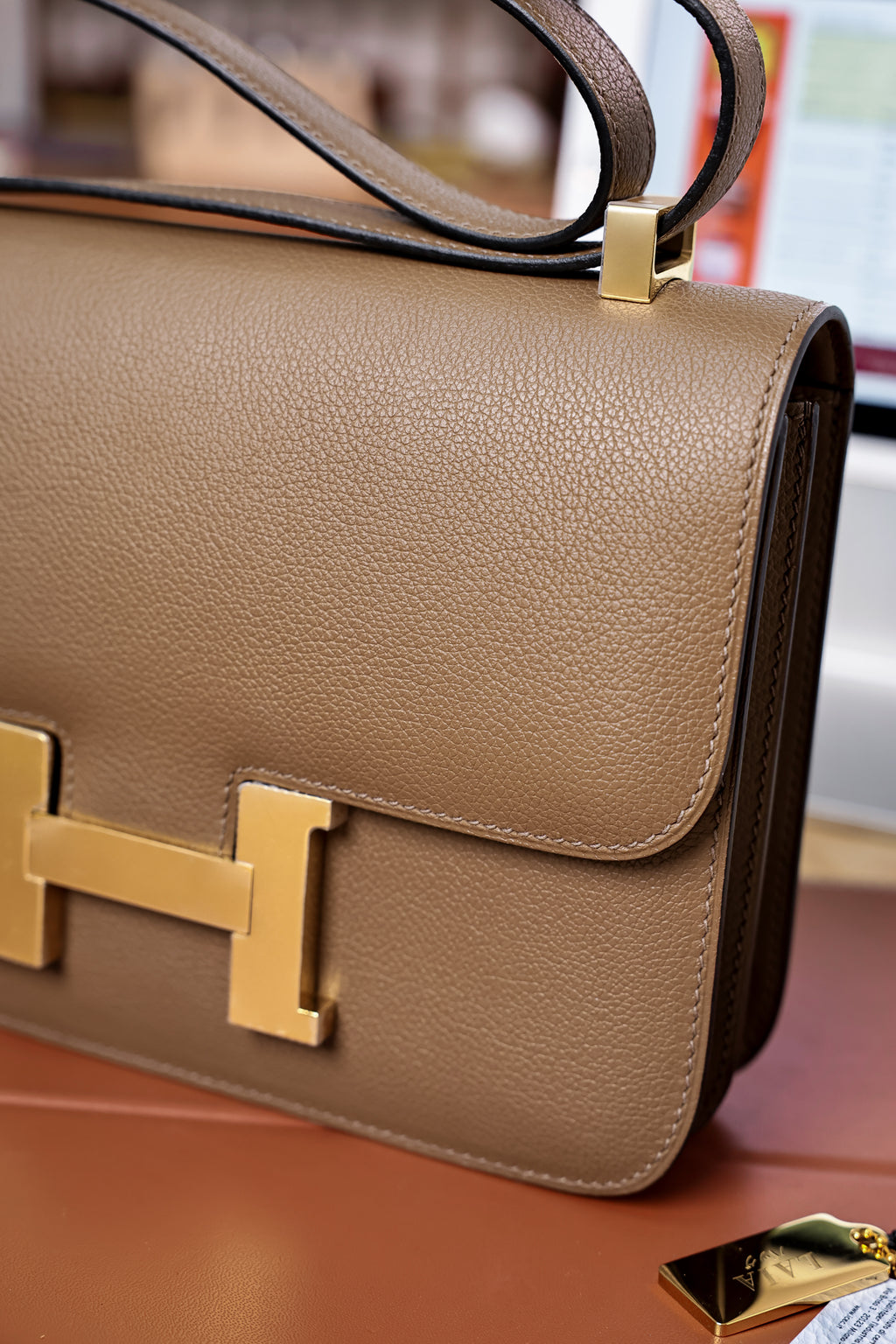 Constance- All Handmade Golden / Sliver Hardware  Beige de Weimar Ep eather