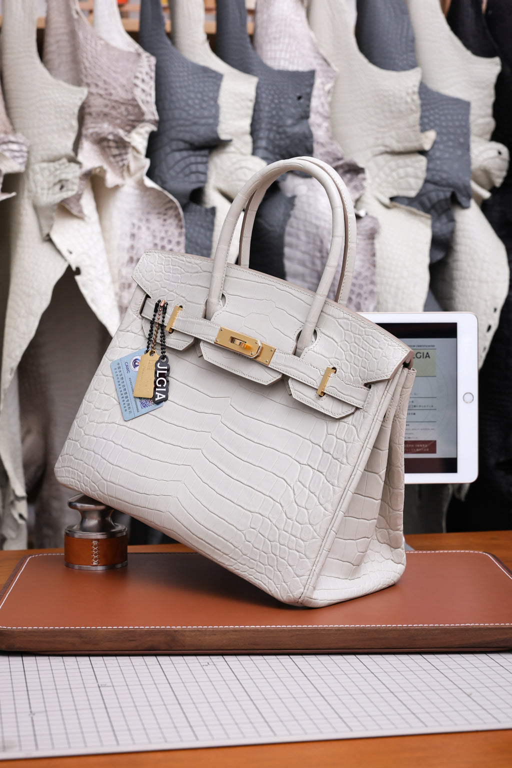BK-2024 All Handmade Golden / Sliver Hardware Blanc  Matte Nile crocodile leather