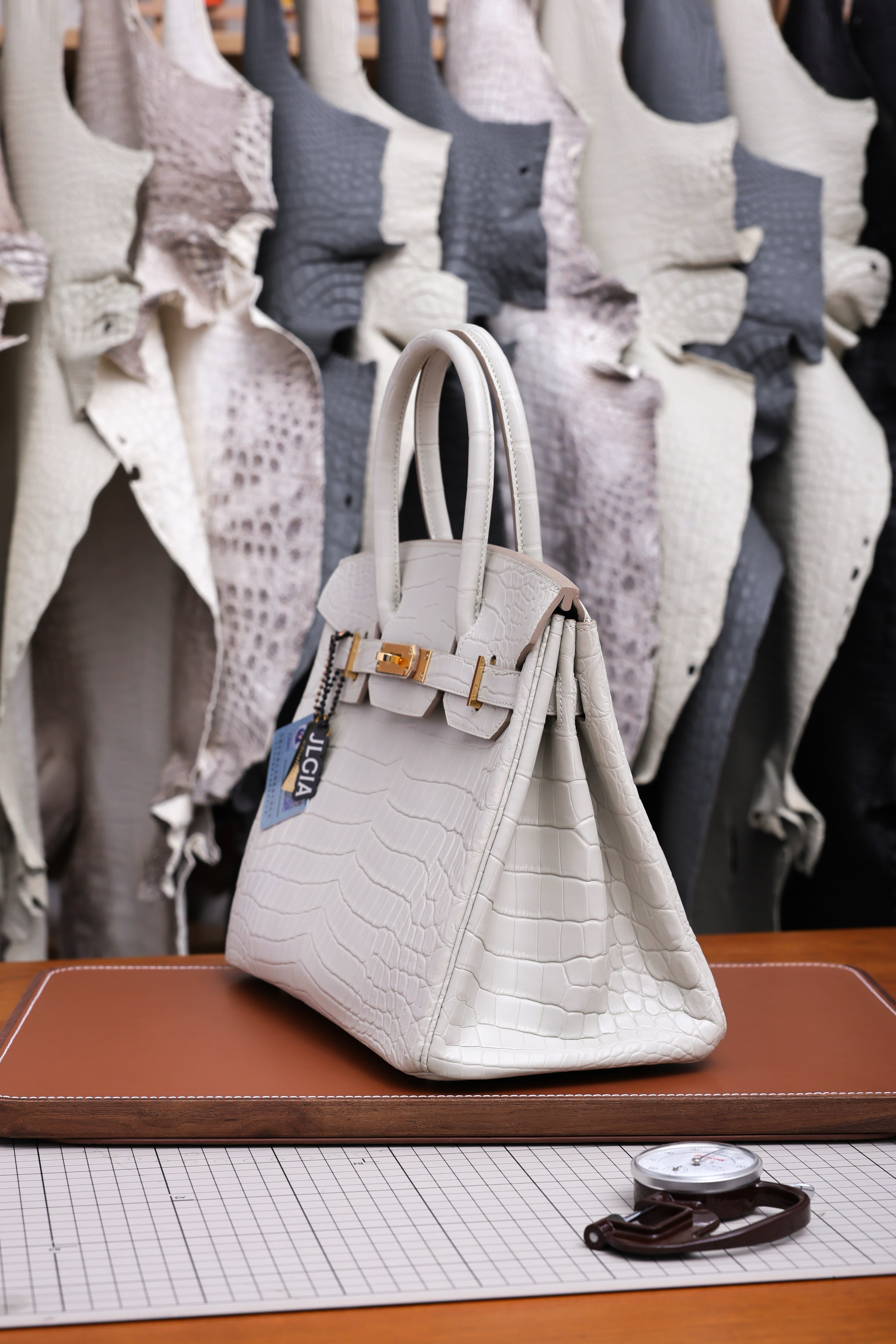 BK-2024 All Handmade Golden / Sliver Hardware Blanc  Matte Nile crocodile leather