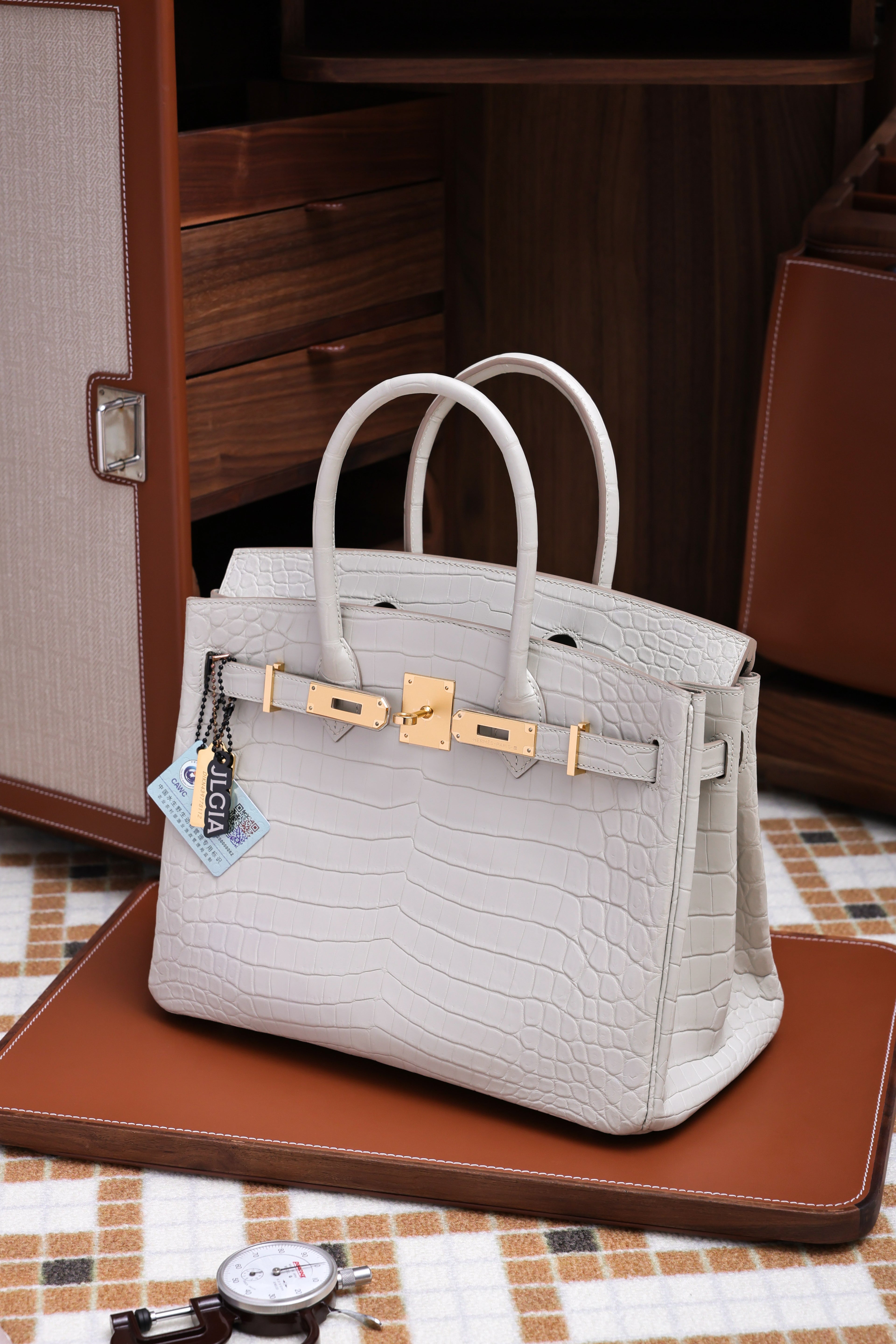 BK-2024 All Handmade Golden / Sliver Hardware Blanc  Matte Nile crocodile leather