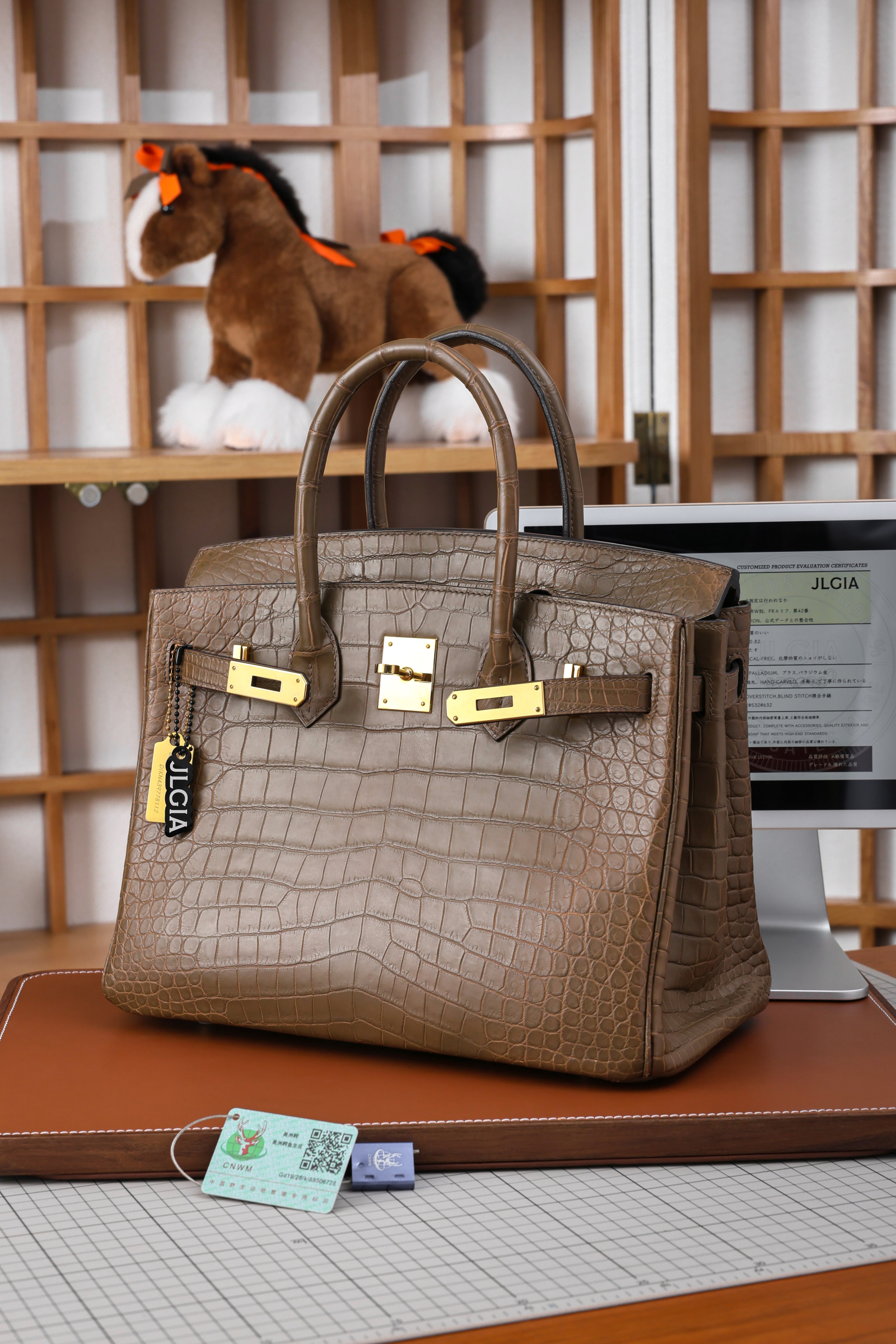 BK-2024 All Handmade Golden / Sliver Hardware  Etoupe Matte Porosus Crocodile leather