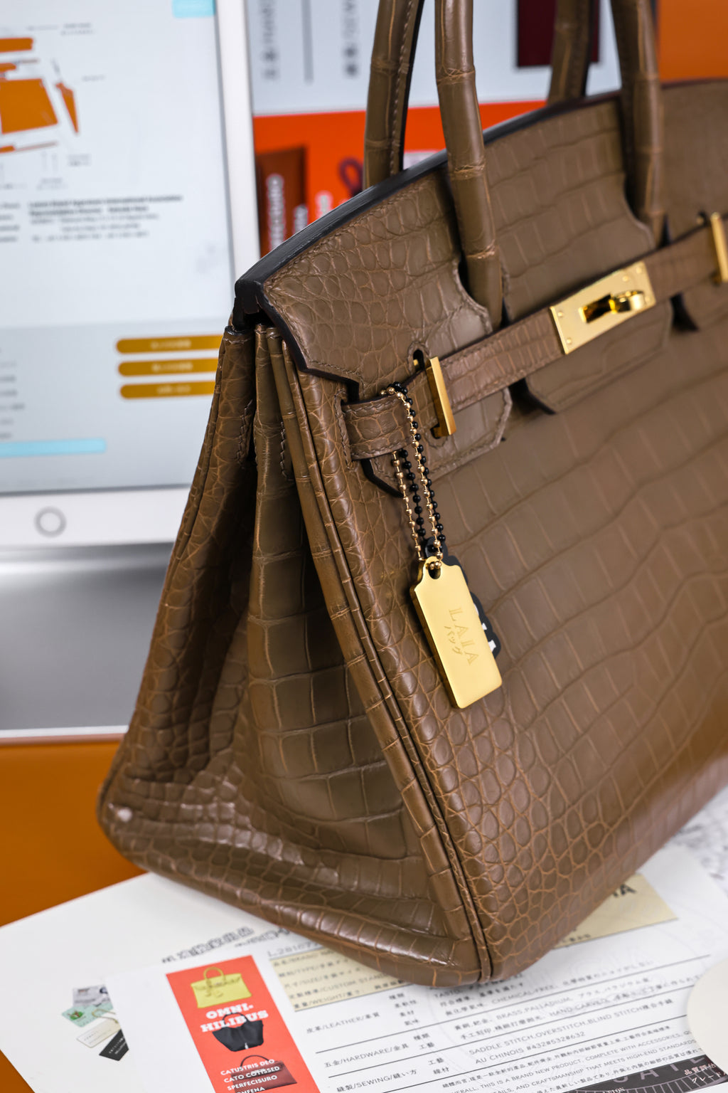 BK-2024 All Handmade Golden / Sliver Hardware  Etoupe Matte Porosus Crocodile leather