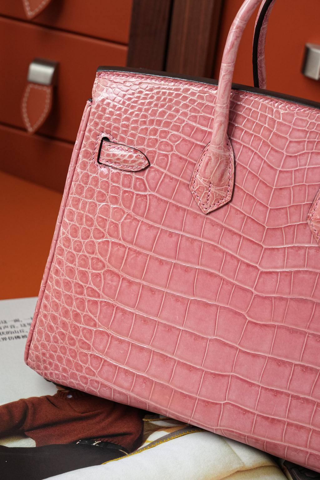 BK-2024 All Handmade Golden Hardware Fuchsia Bright surface Porosus Crocodile leather