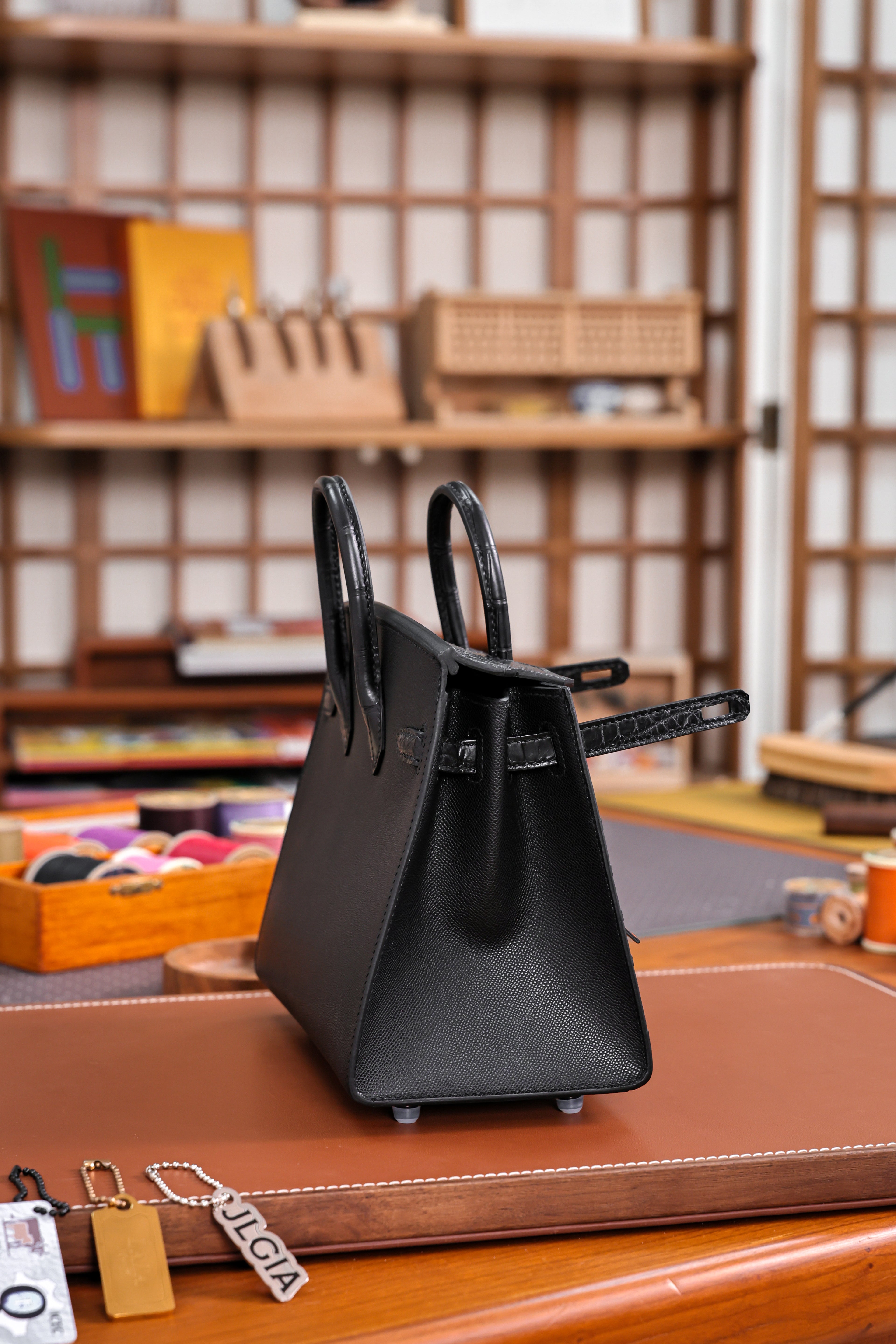 Birkin- All Handmade Golden / Sliver Noir Crocodile leather