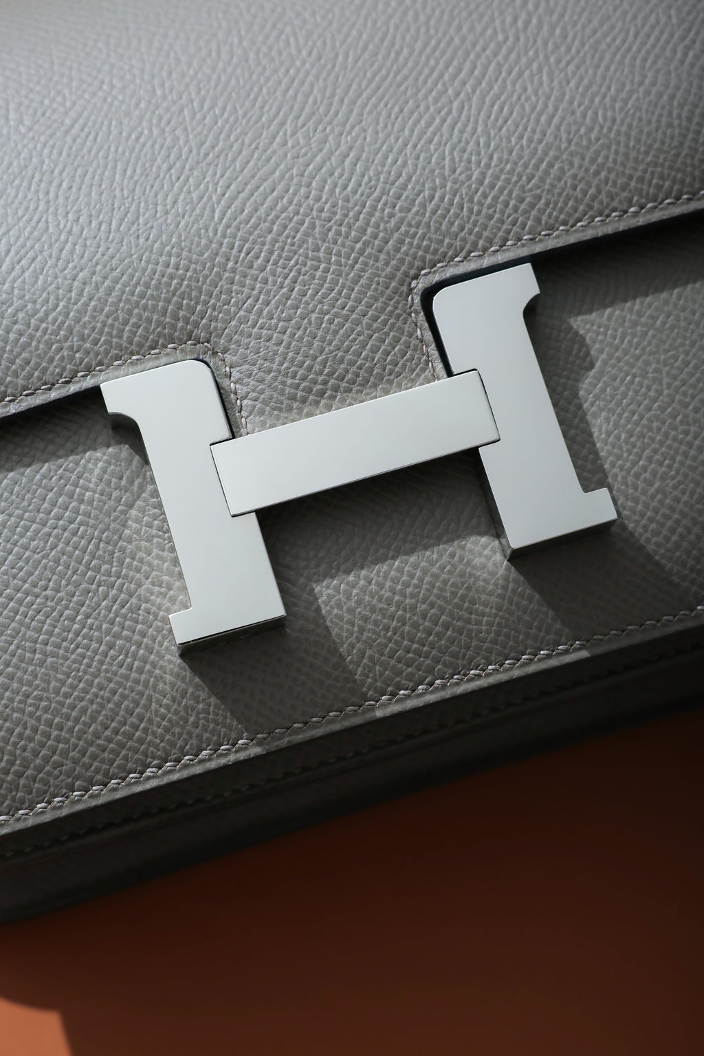 Constance- All Handmade Golden / Sliver Etain ep leather