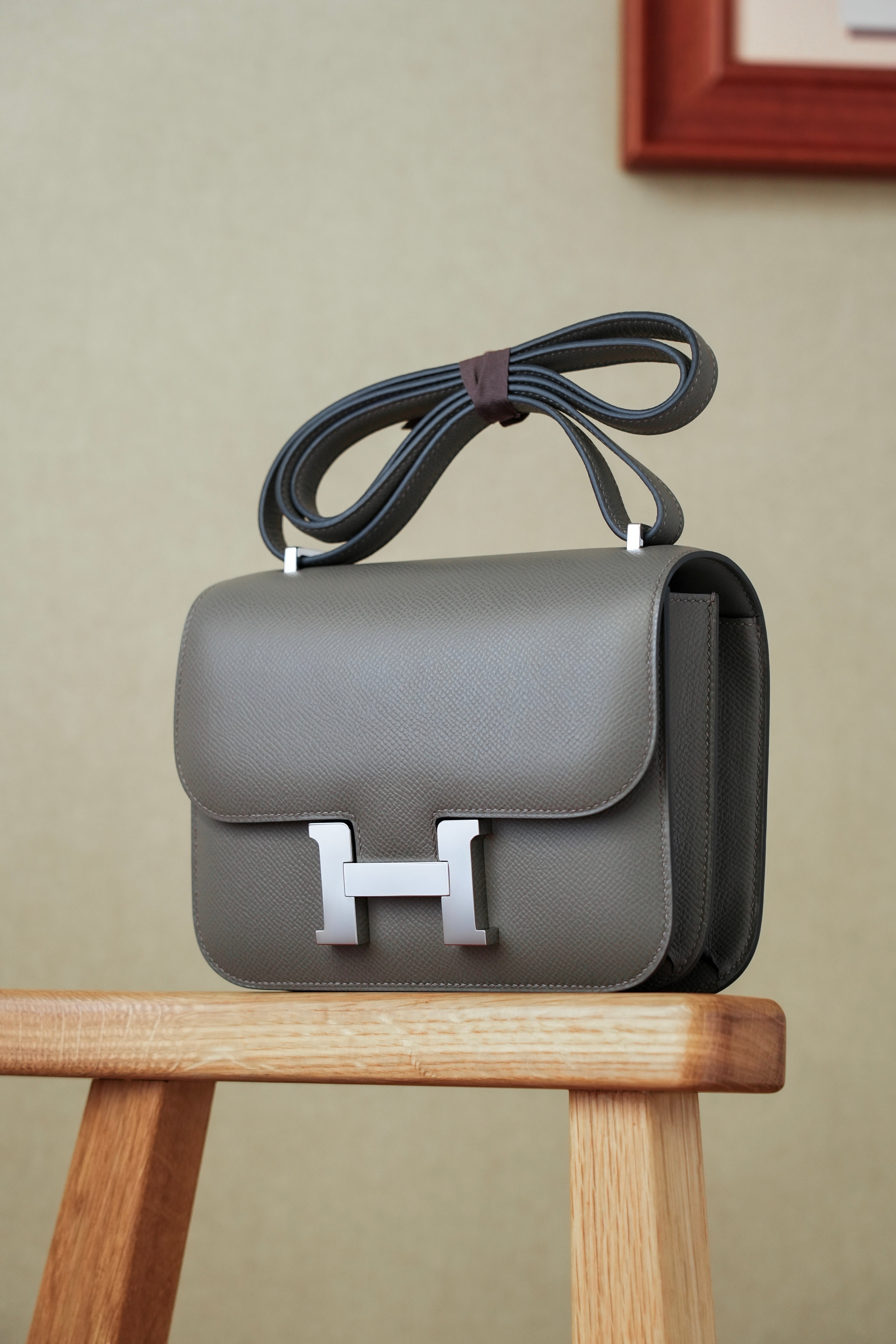 Constance- All Handmade Golden / Sliver Etain ep leather