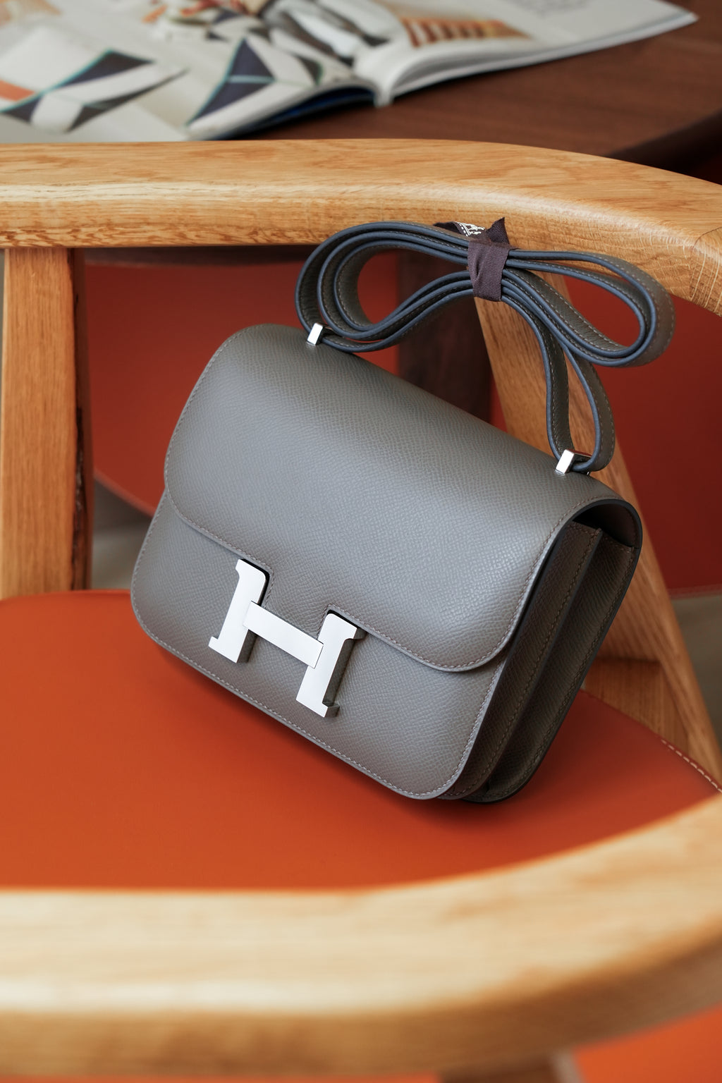 Constance- All Handmade Golden / Sliver Etain ep leather