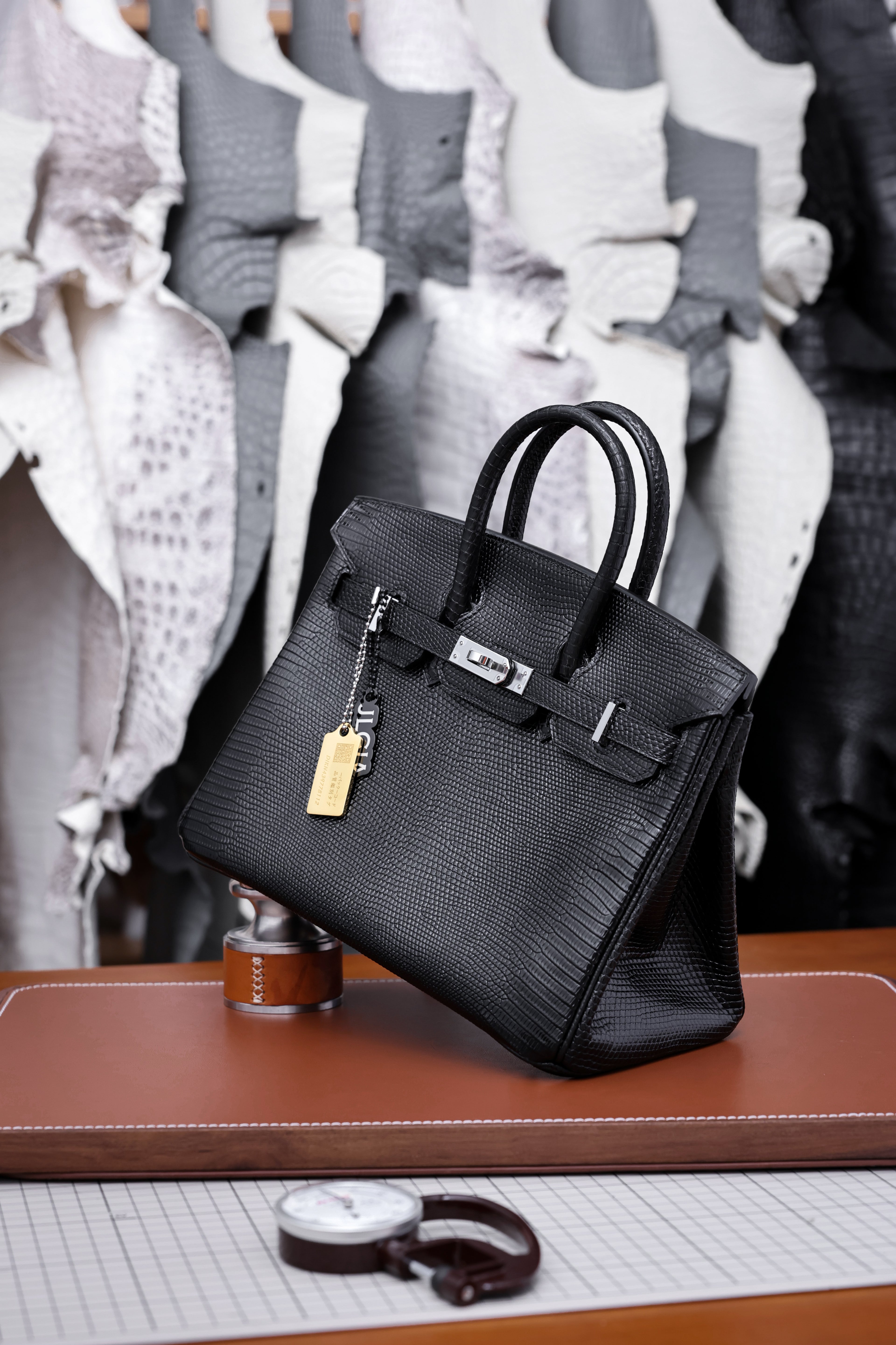 Birkin- All Handmade Golden / Sliver  Noir  lizard  leather