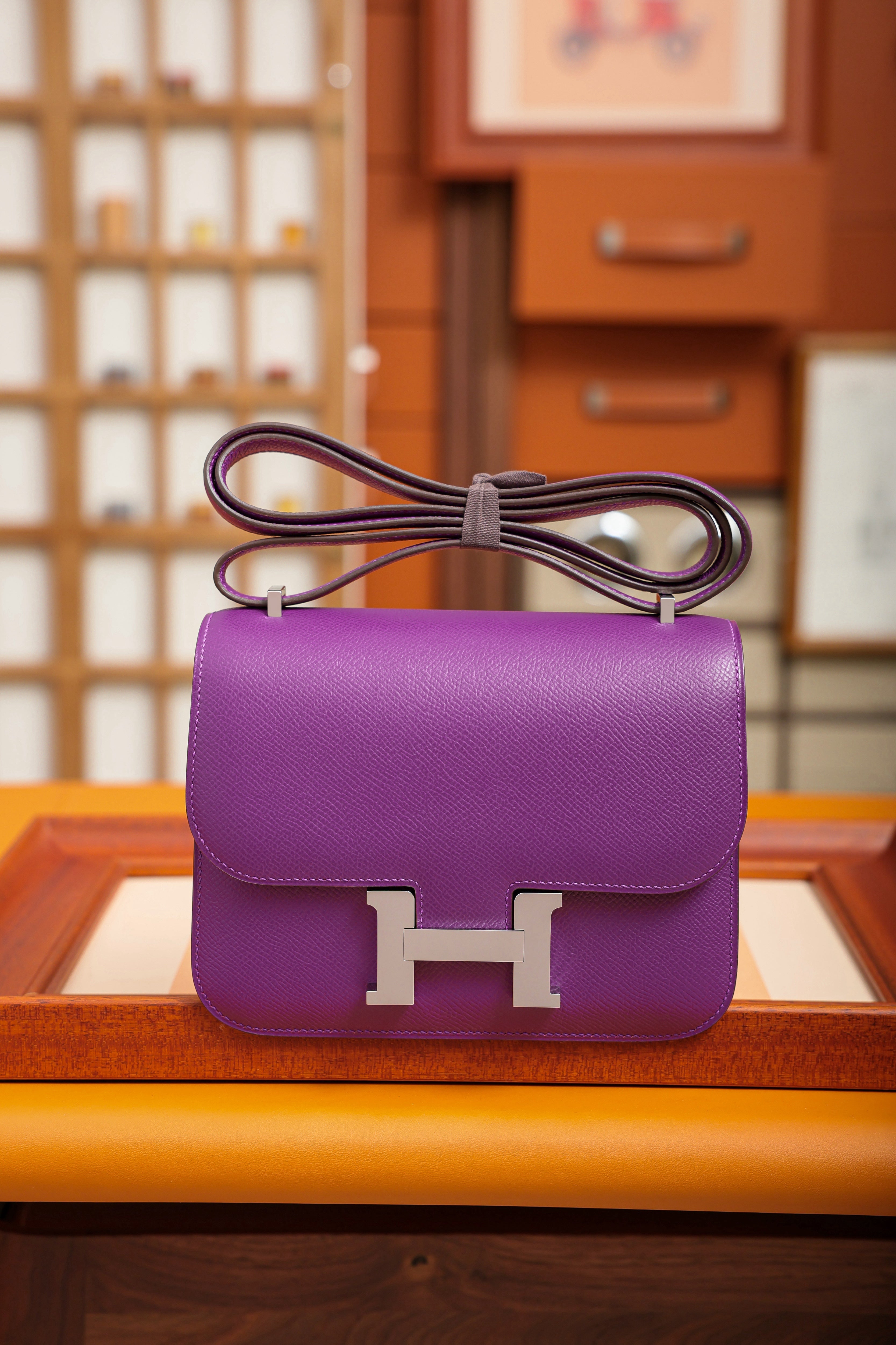 Constance- All Handmade Golden / Sliver Hardware Anemone Ep eather