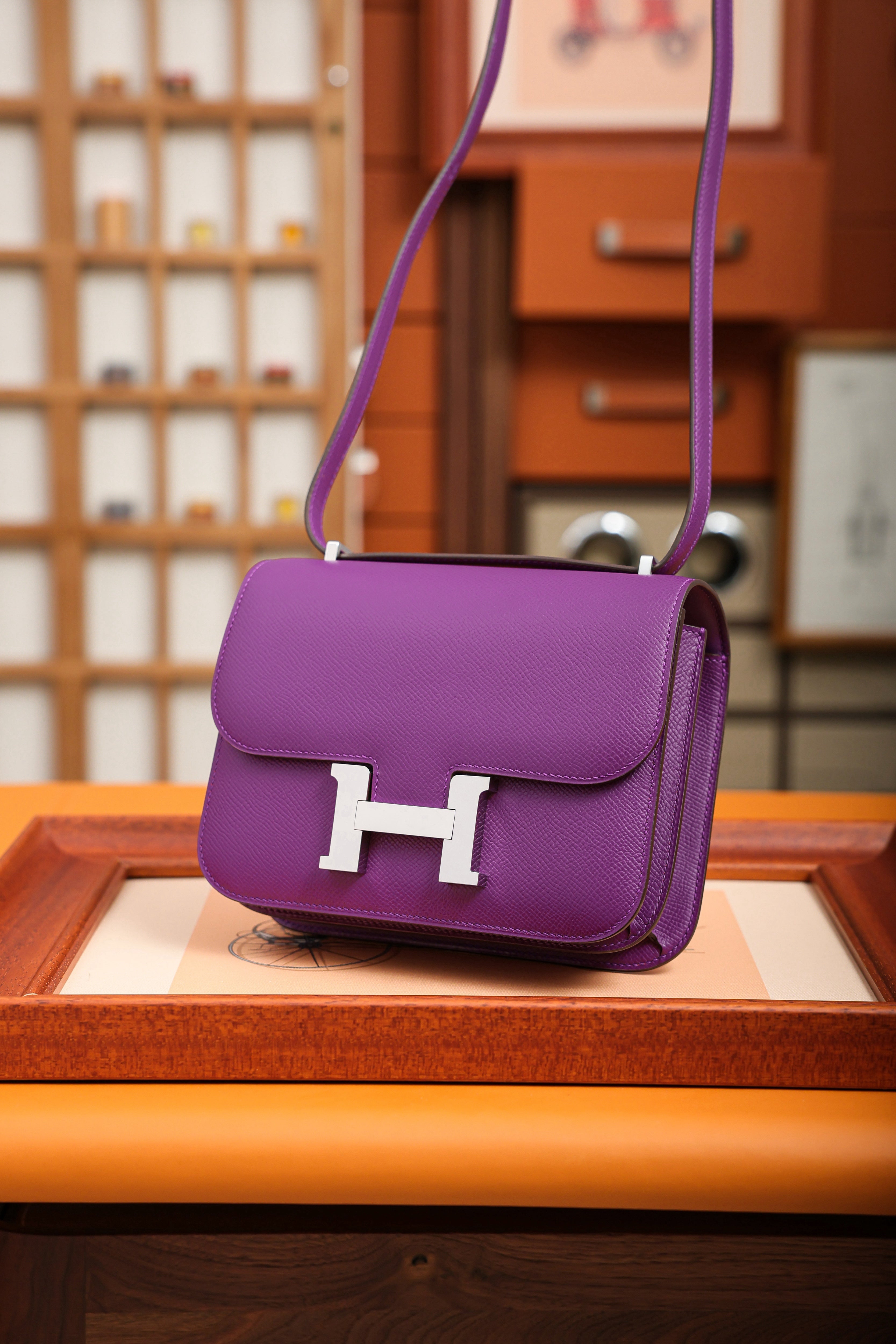 Constance- All Handmade Golden / Sliver Hardware Anemone Ep eather