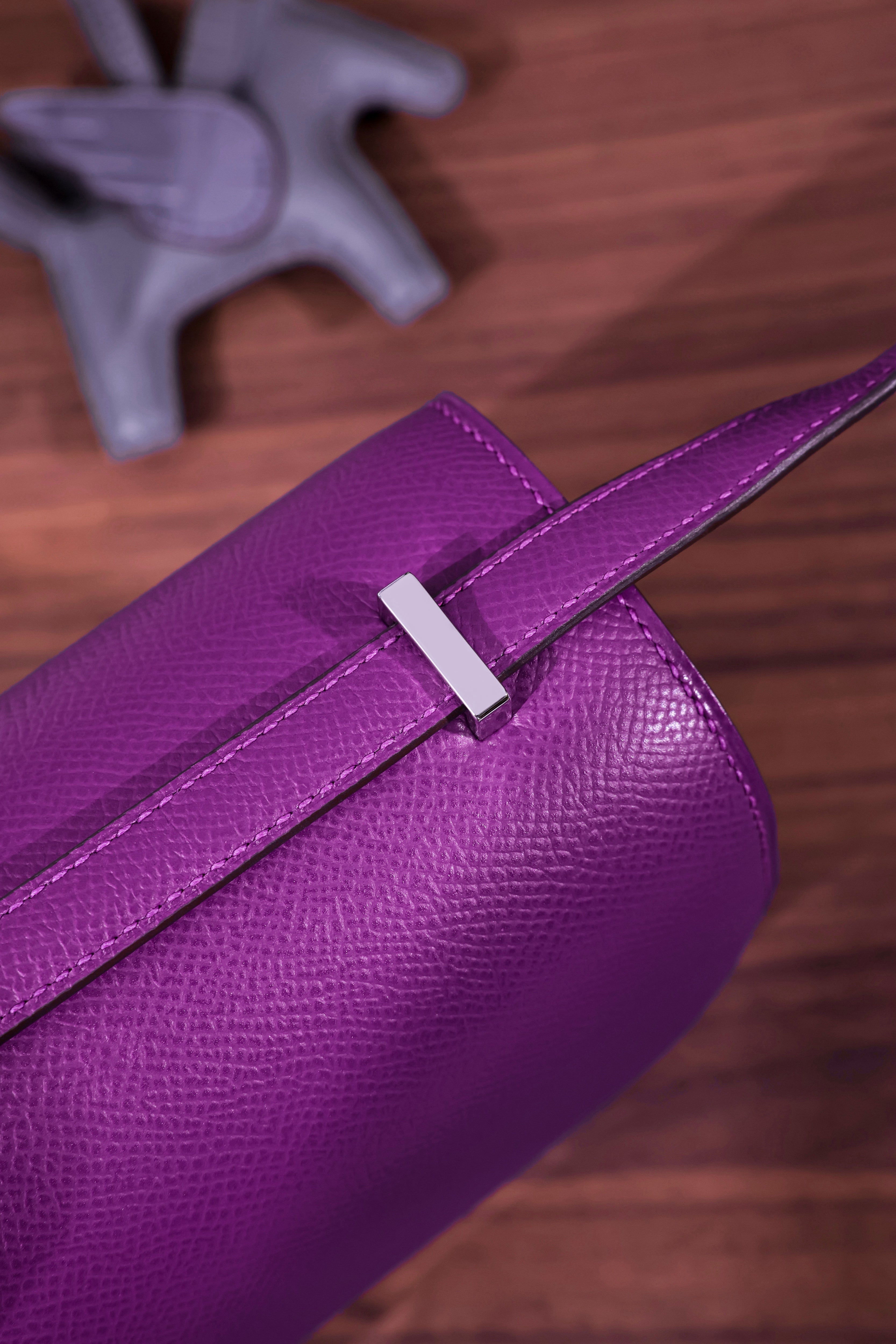 Constance- All Handmade Golden / Sliver Hardware Anemone Ep eather