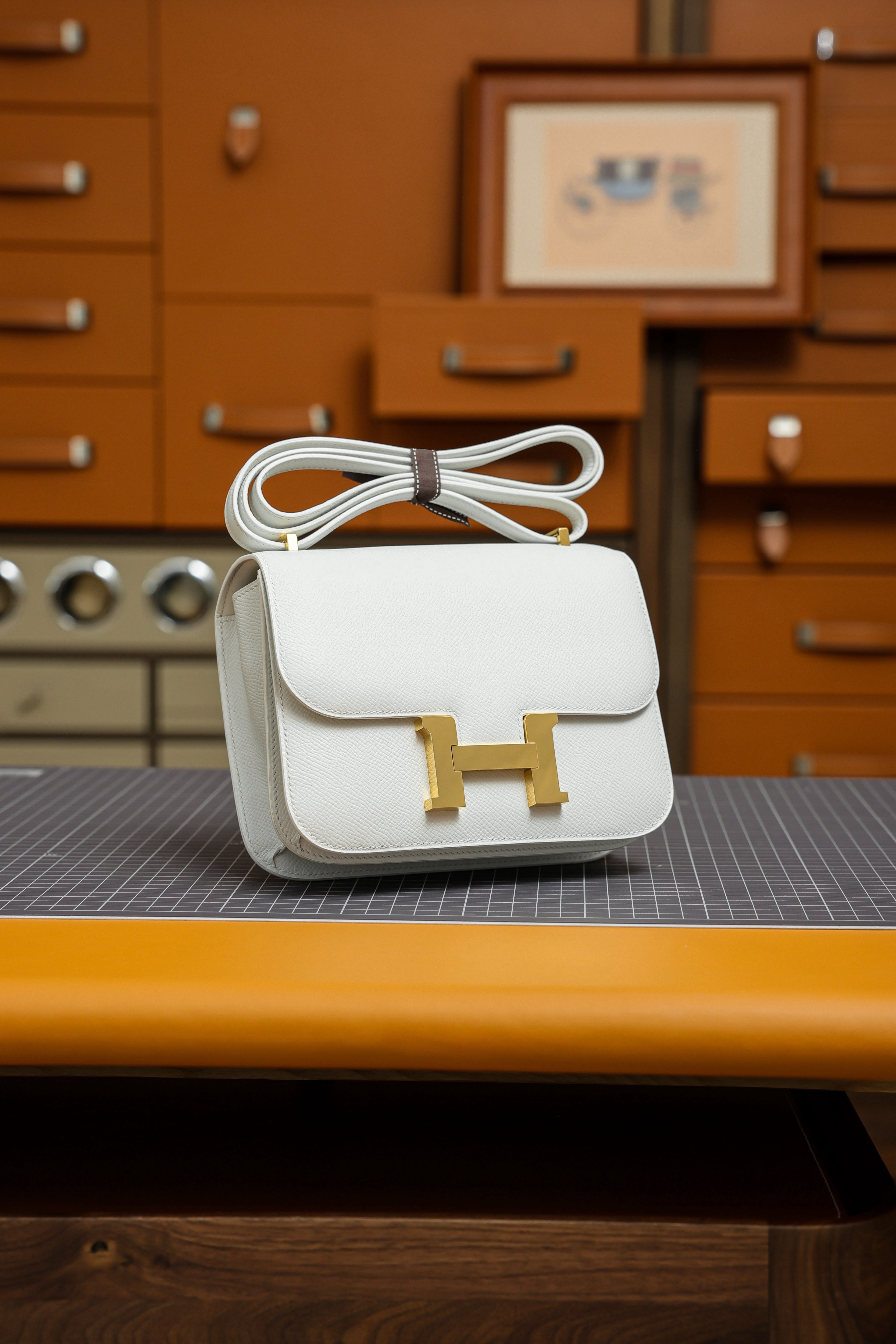 Constance- All Handmade Golden / Sliver Blanc ep leather