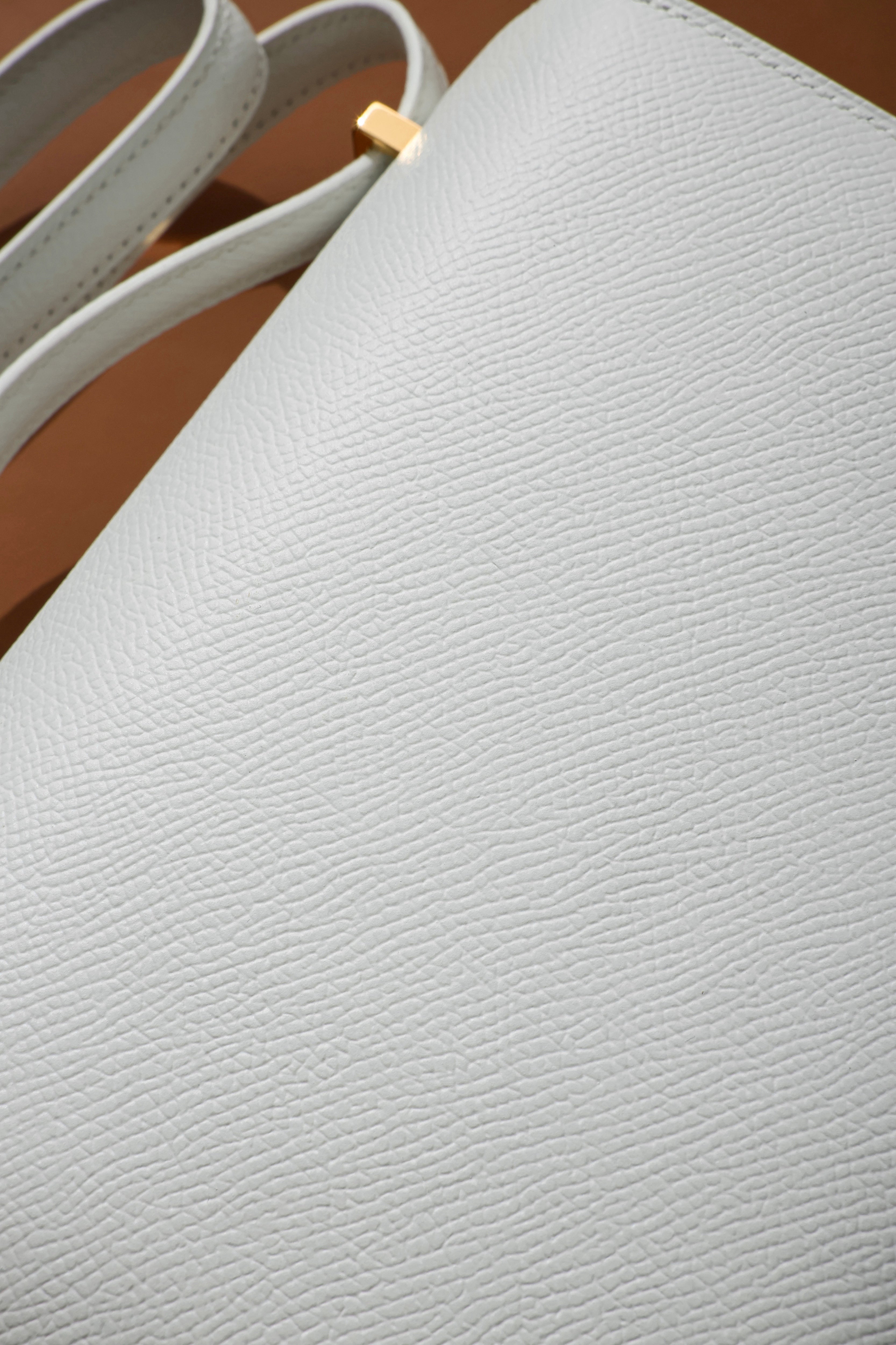 Constance- All Handmade Golden / Sliver Blanc ep leather