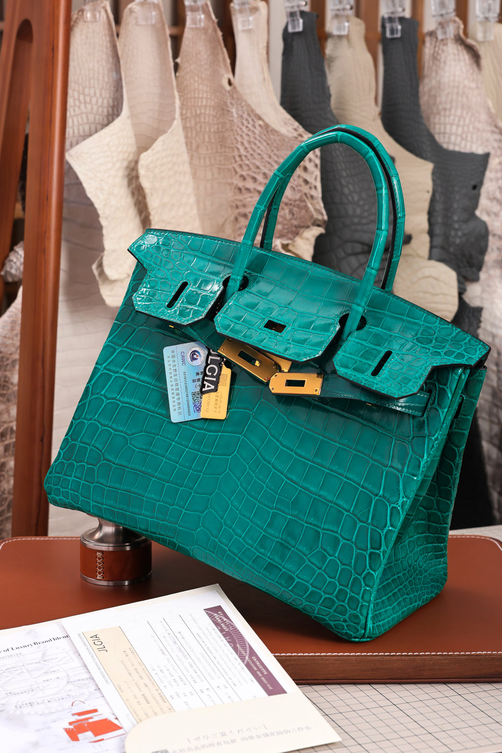 BK-2024 All Handmade Golden / Sliver Hardware Vert Emeraude Bright surface Nile crocodile leather
