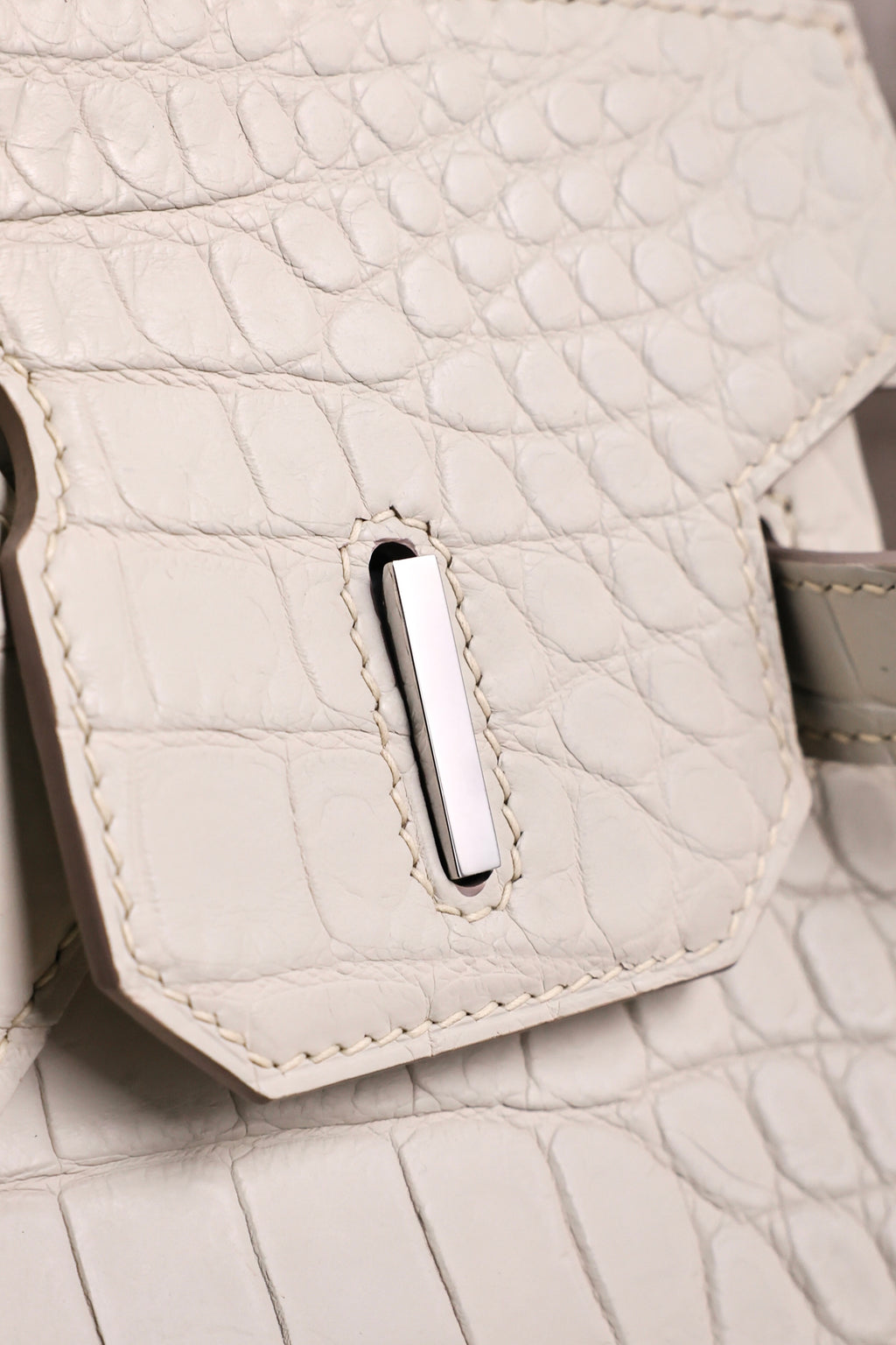 BK-2024 All Handmade Golden / Sliver Hardware Blanc  Matte Nile crocodile leather
