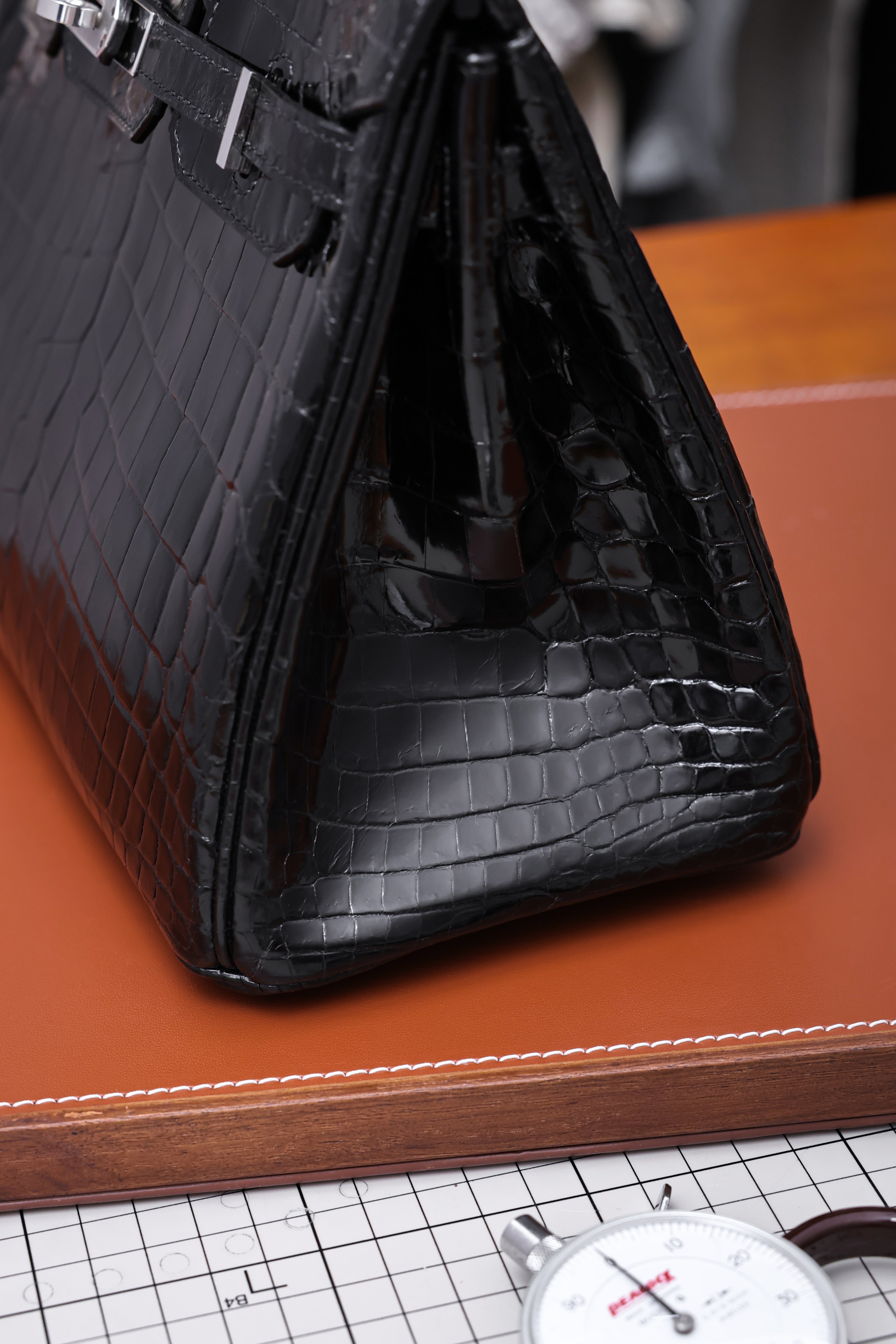 BK-2024 All Handmade sliver Hardware Nior Bright surface Nile crocodile leather
