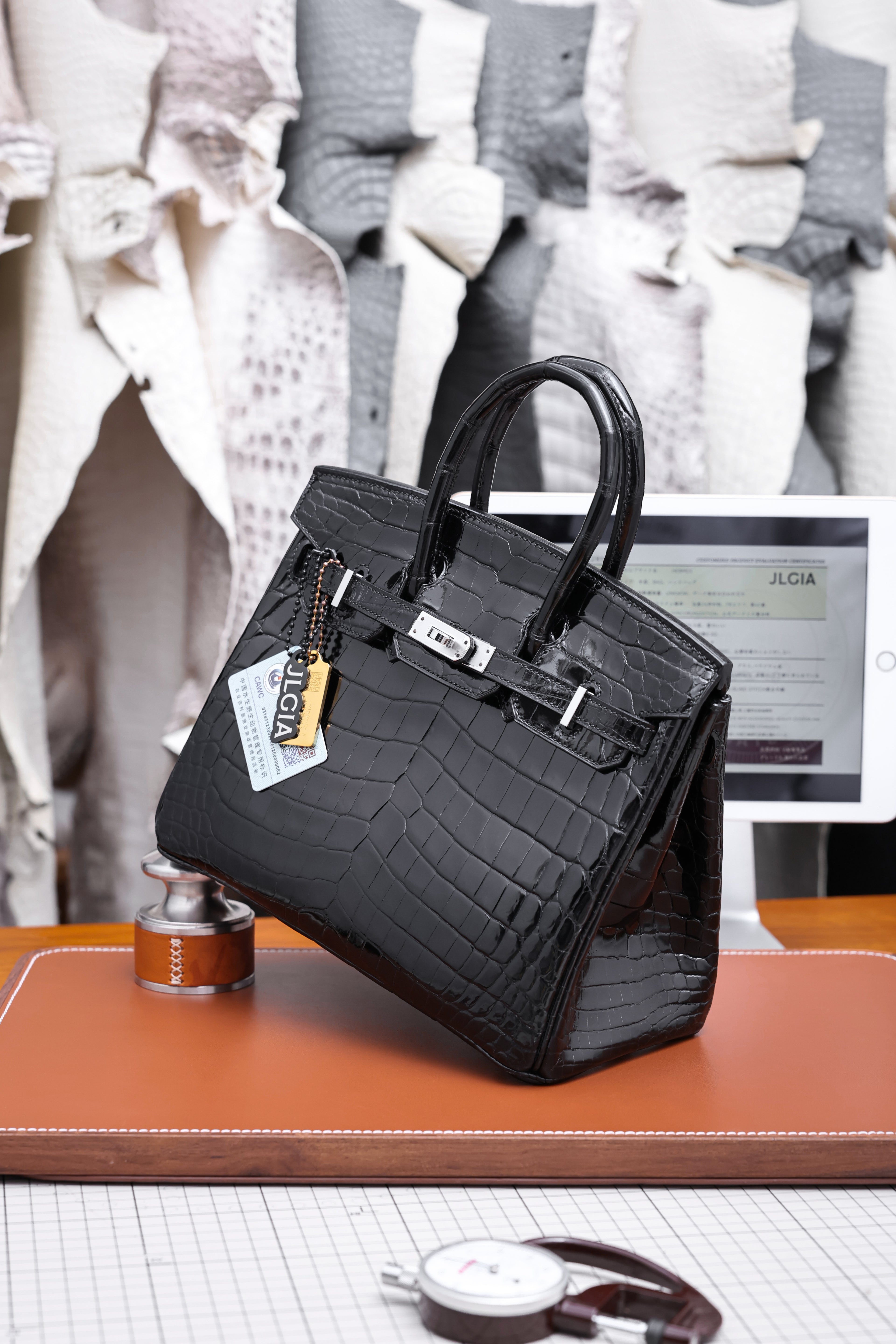 BK-2024 All Handmade sliver Hardware Nior Bright surface Nile crocodile leather