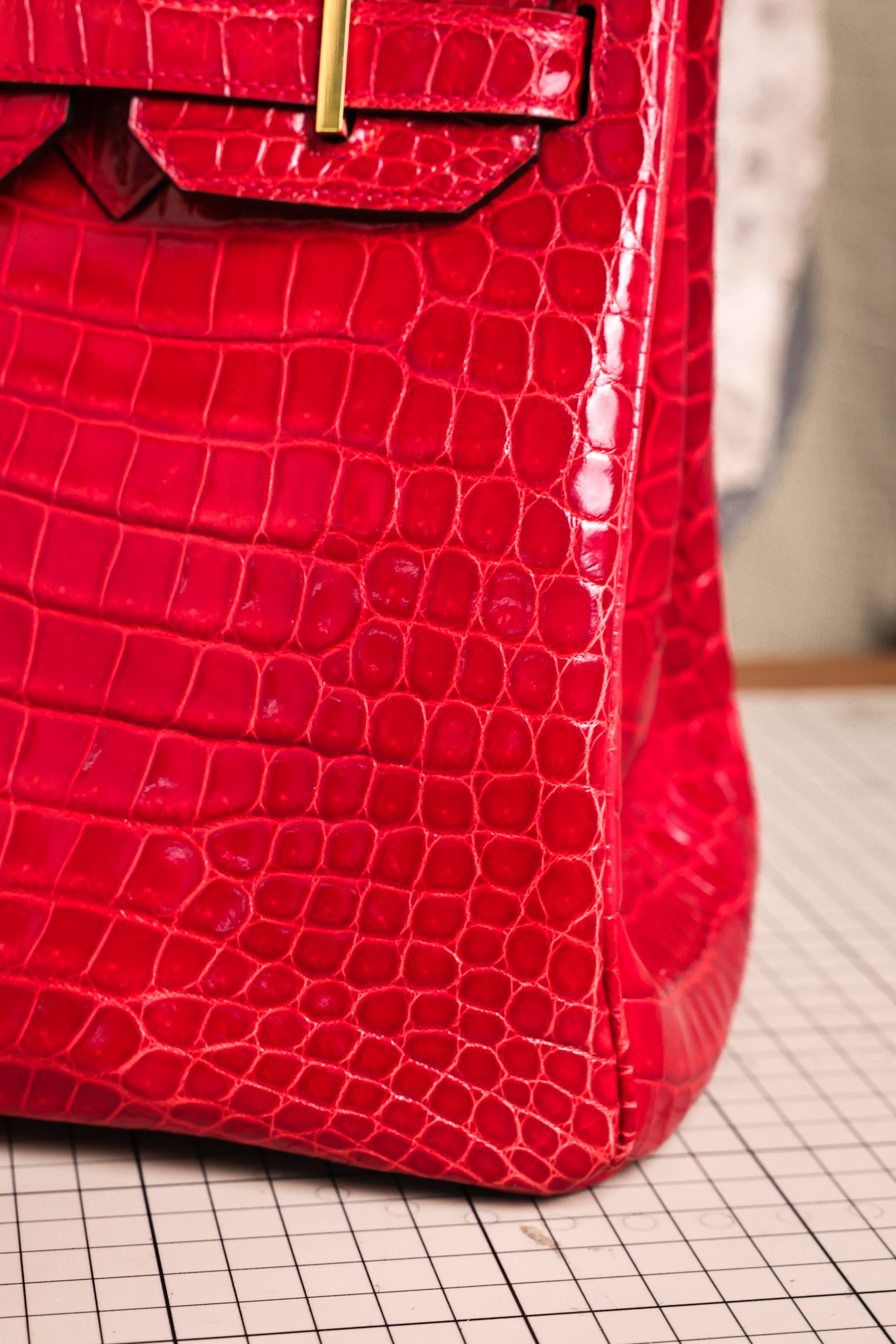 BK-2024 All Handmade Golden / Sliver Hardware Braise  Bright surface Porosus Crocodile leather