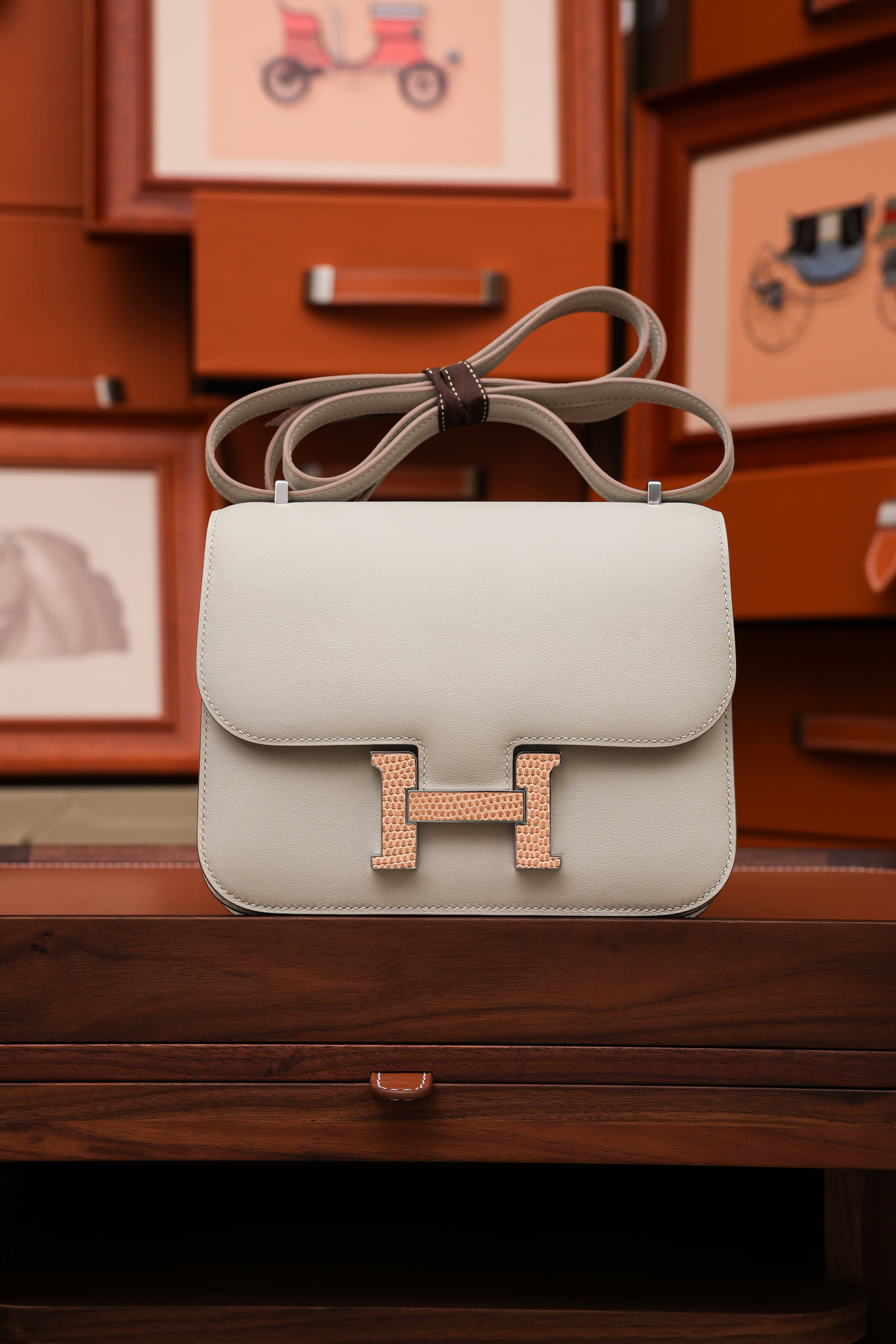 Constance- All Handmade Golden / Sliver  Craie lizard/ep leather