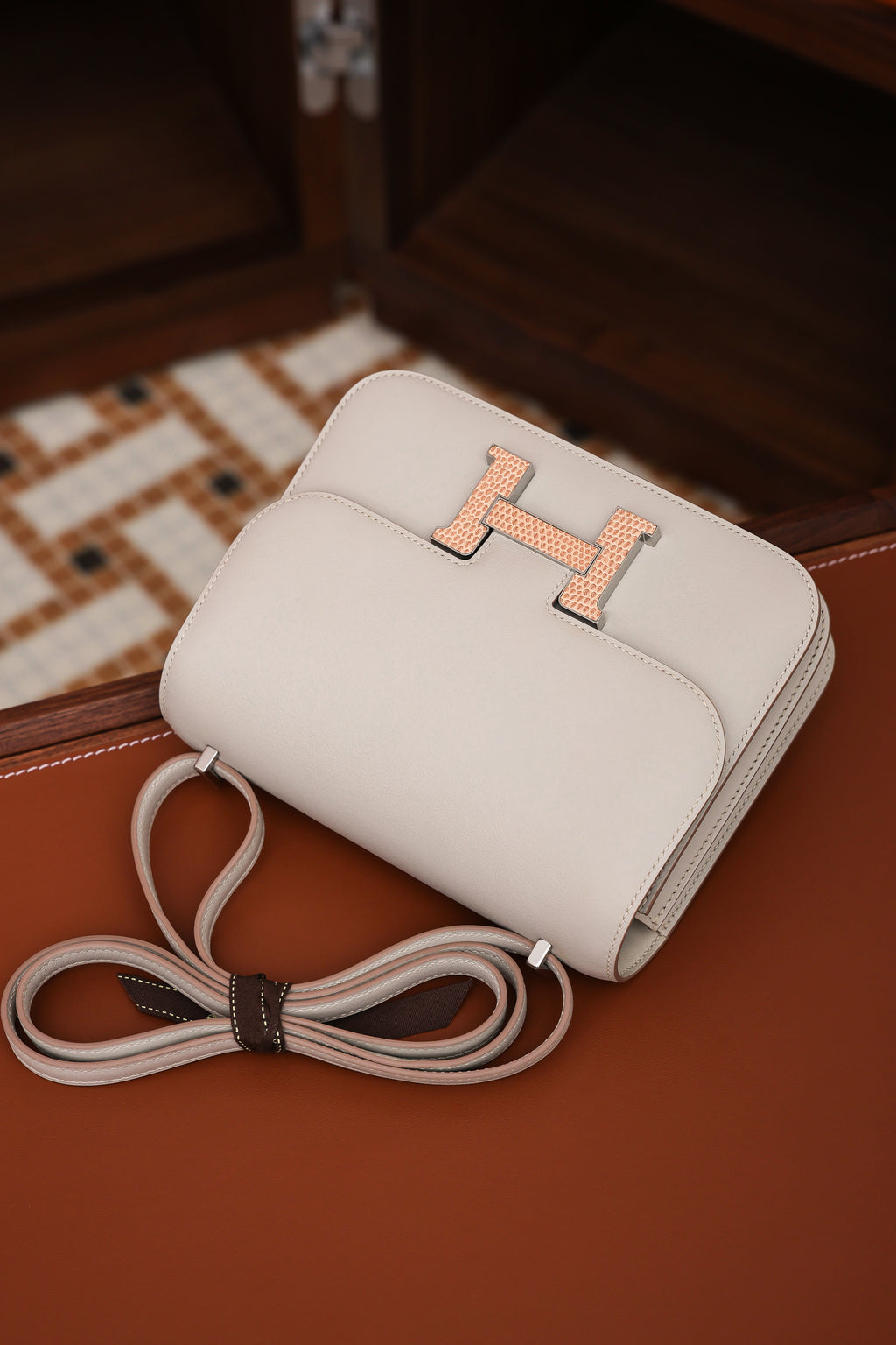 Constance- All Handmade Golden / Sliver  Craie lizard/ep leather