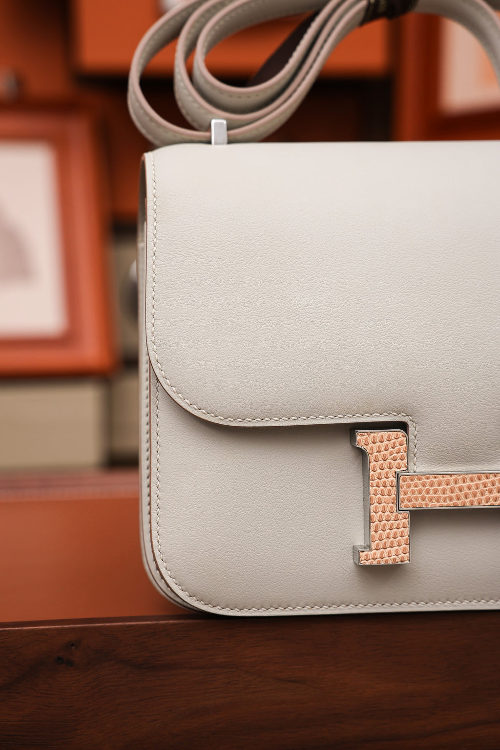 Constance- All Handmade Golden / Sliver  Craie lizard/ep leather