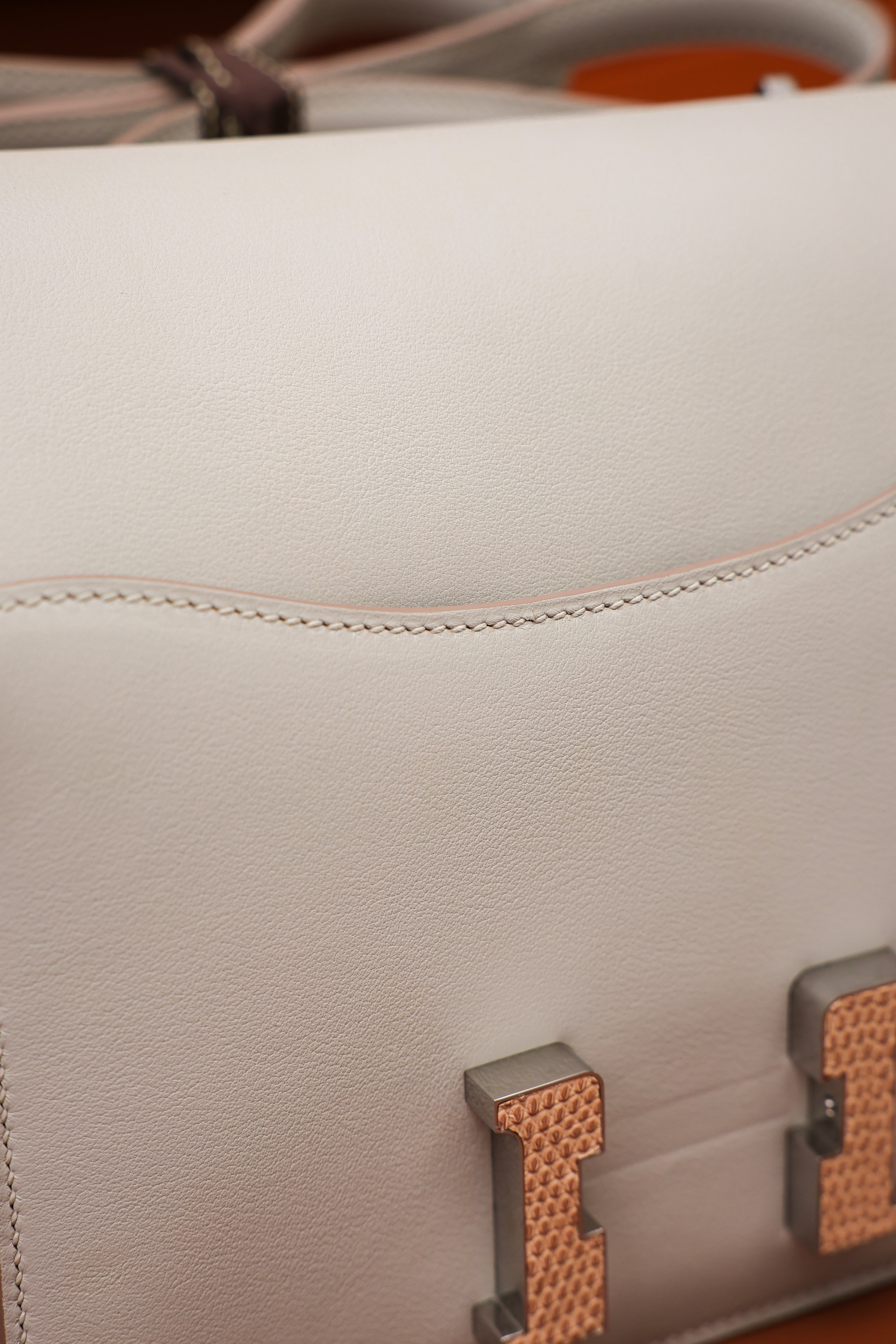 Constance- All Handmade Golden / Sliver  Craie lizard/ep leather