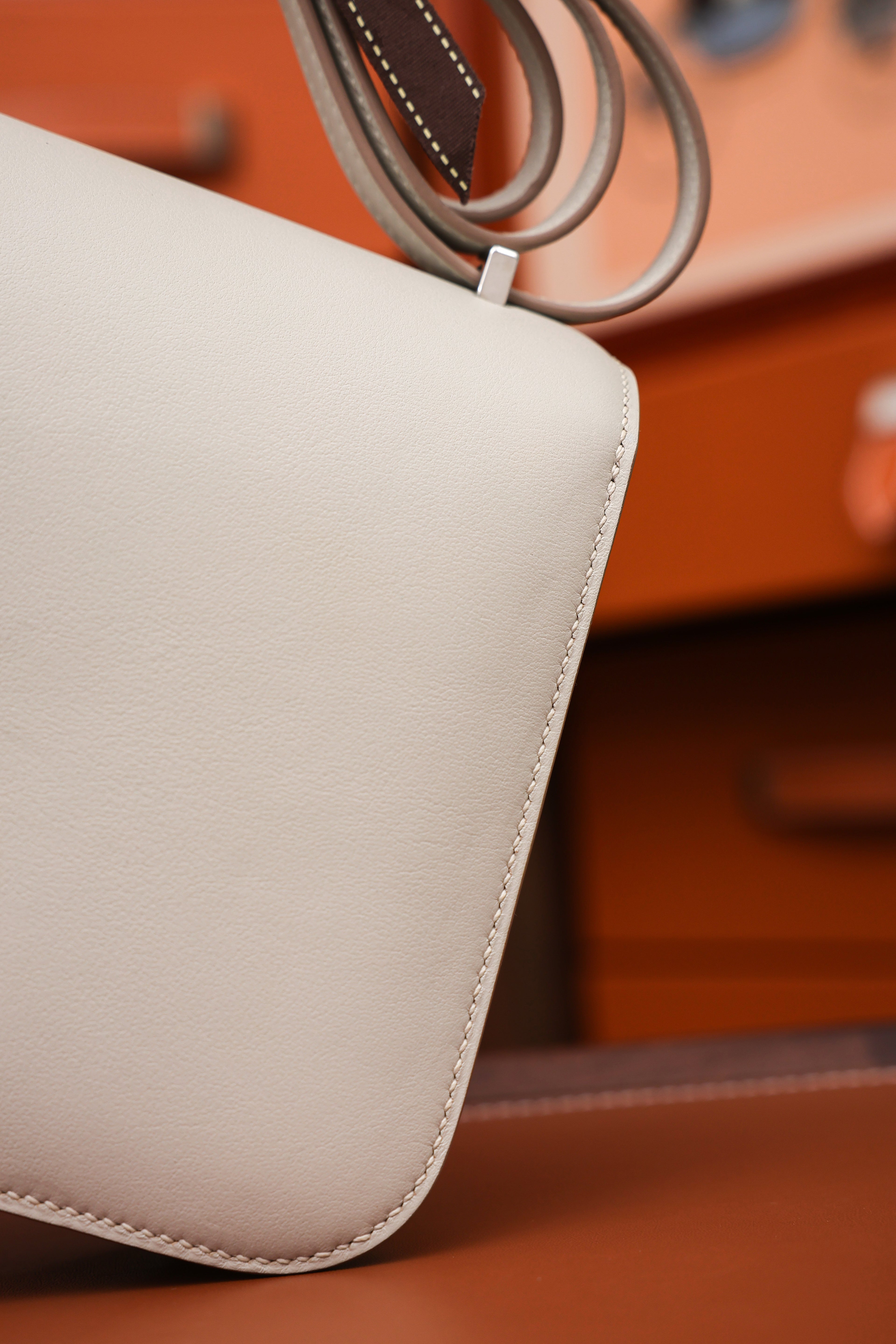 Constance- All Handmade Golden / Sliver  Craie lizard/ep leather