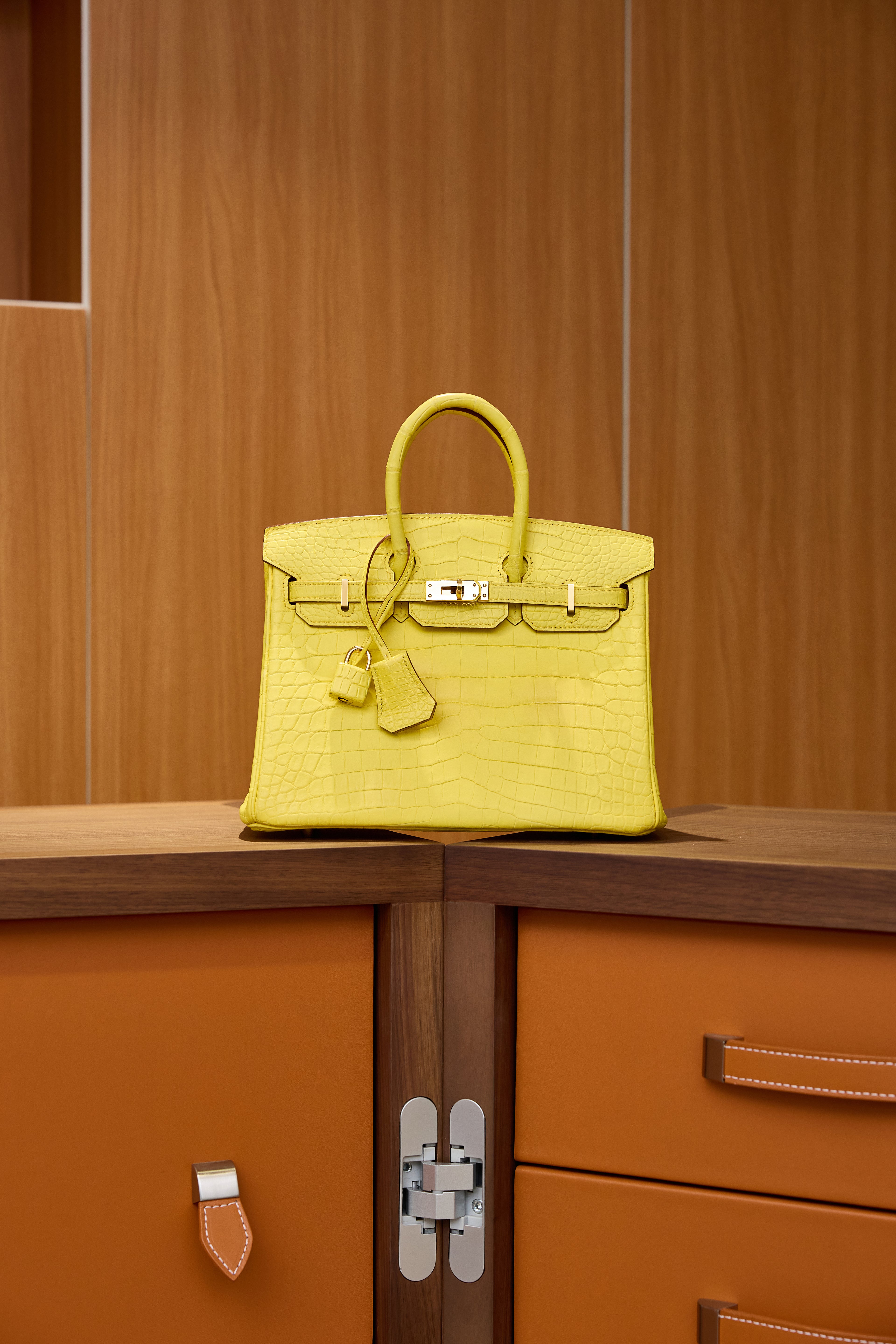 BK-2024 All Handmade Golden / Sliver  Hardware Cumboo  Porosus Crocodile leather