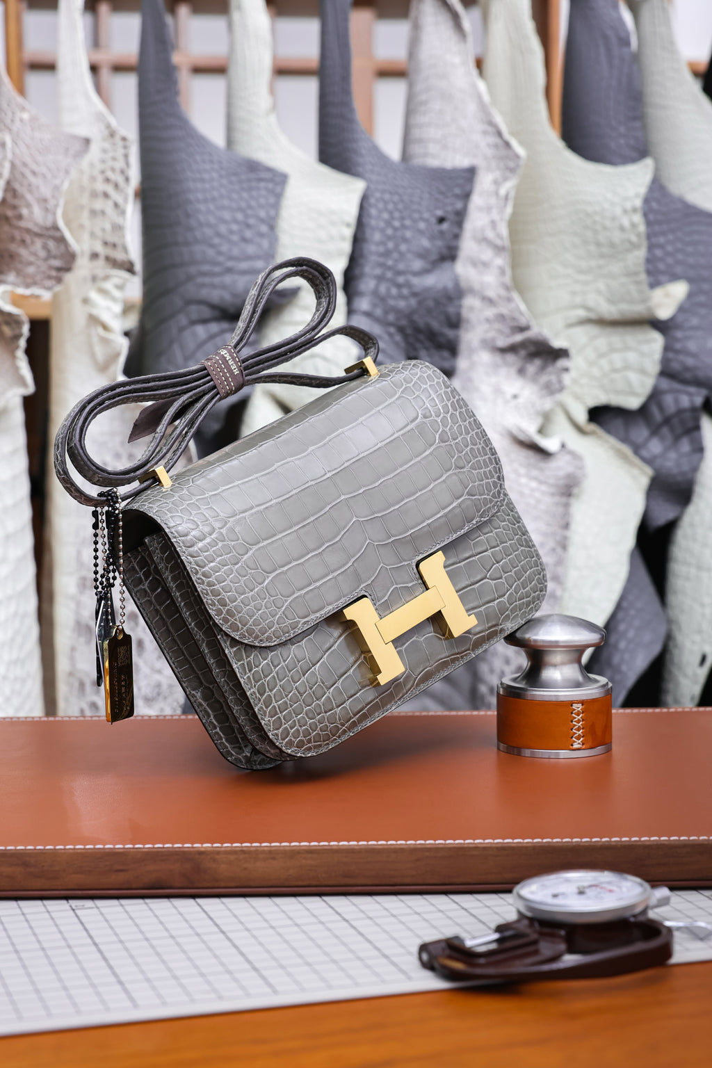 Constance- All Handmade Golden / Sliver Hardware   Cement ash Crocodile leather