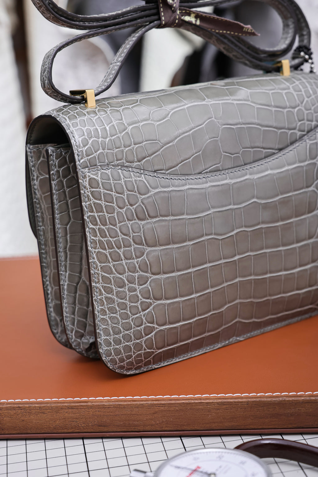 Constance- All Handmade Golden / Sliver Hardware   Cement ash Crocodile leather