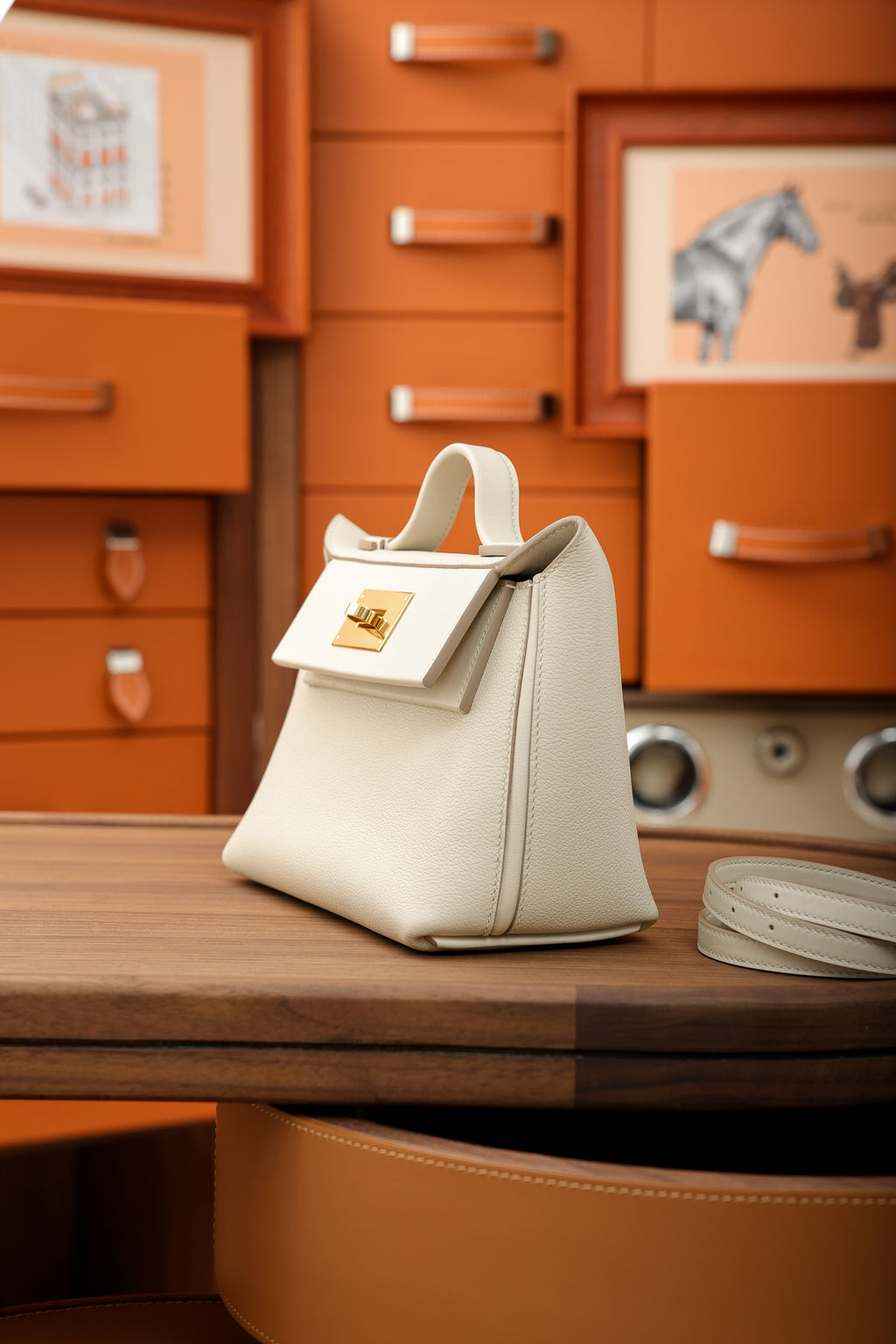 2424- All Handmade Golden / Sliver Hardware Blanc TC eather