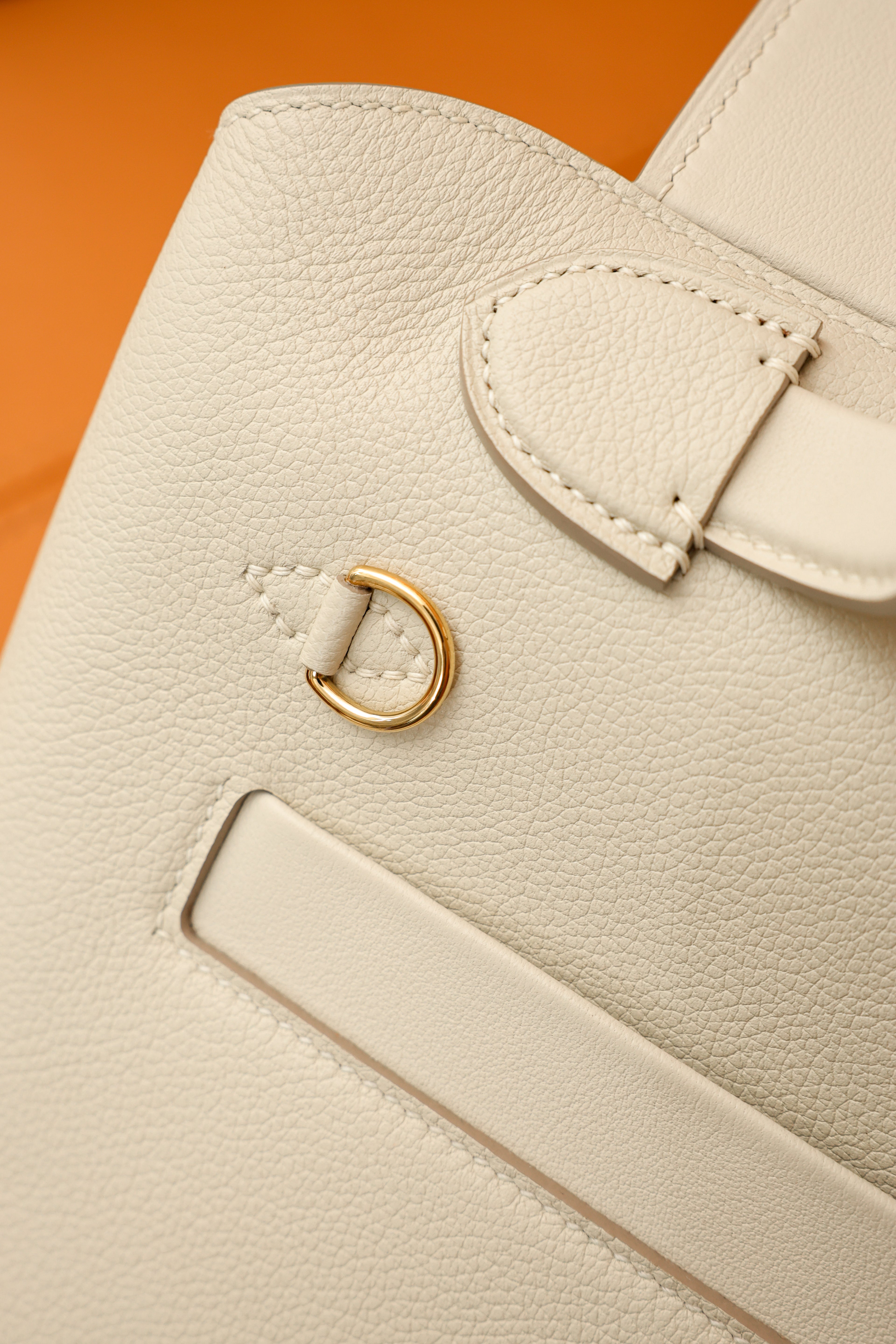 2424- All Handmade Golden / Sliver Hardware Blanc TC eather