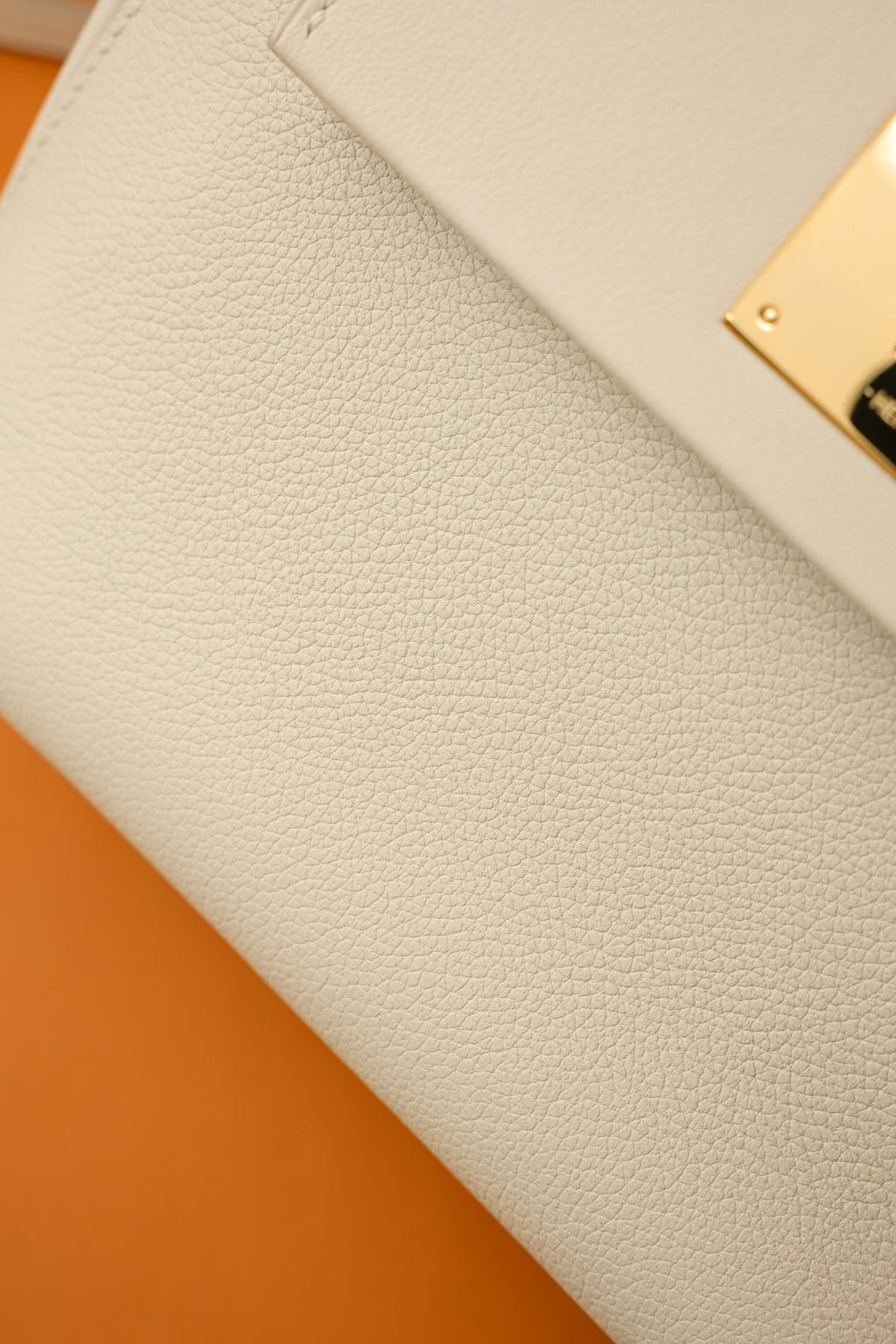 2424- All Handmade Golden / Sliver Hardware Blanc TC eather