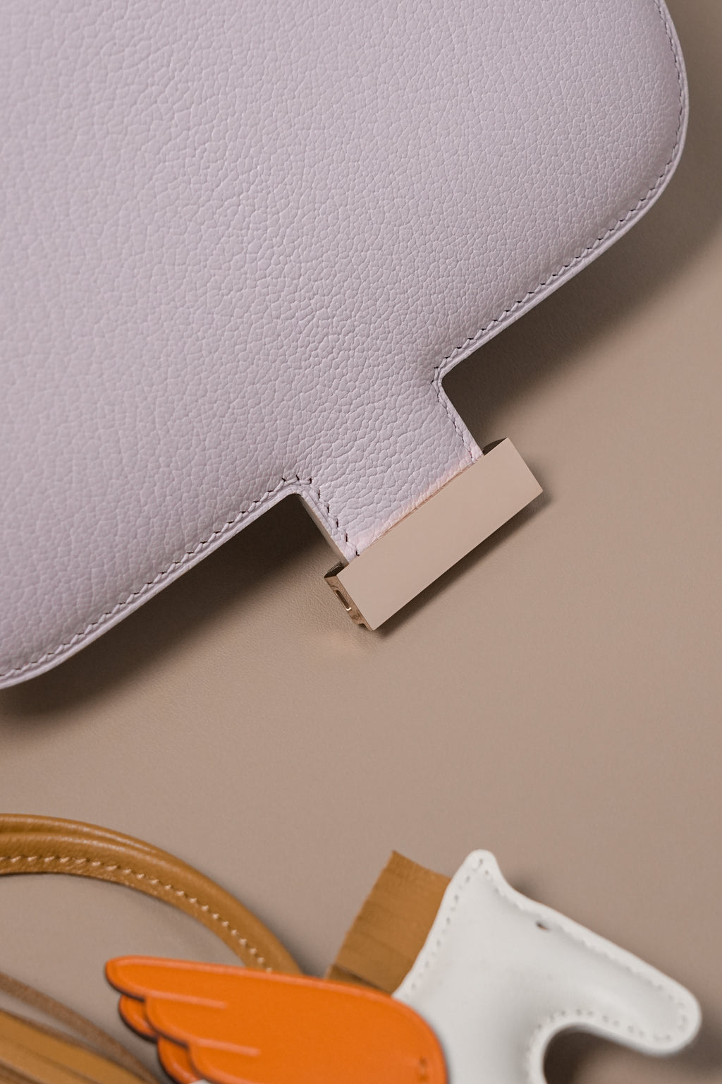 Constance- All Handmade Golden / Sliver Almond powder ep leather