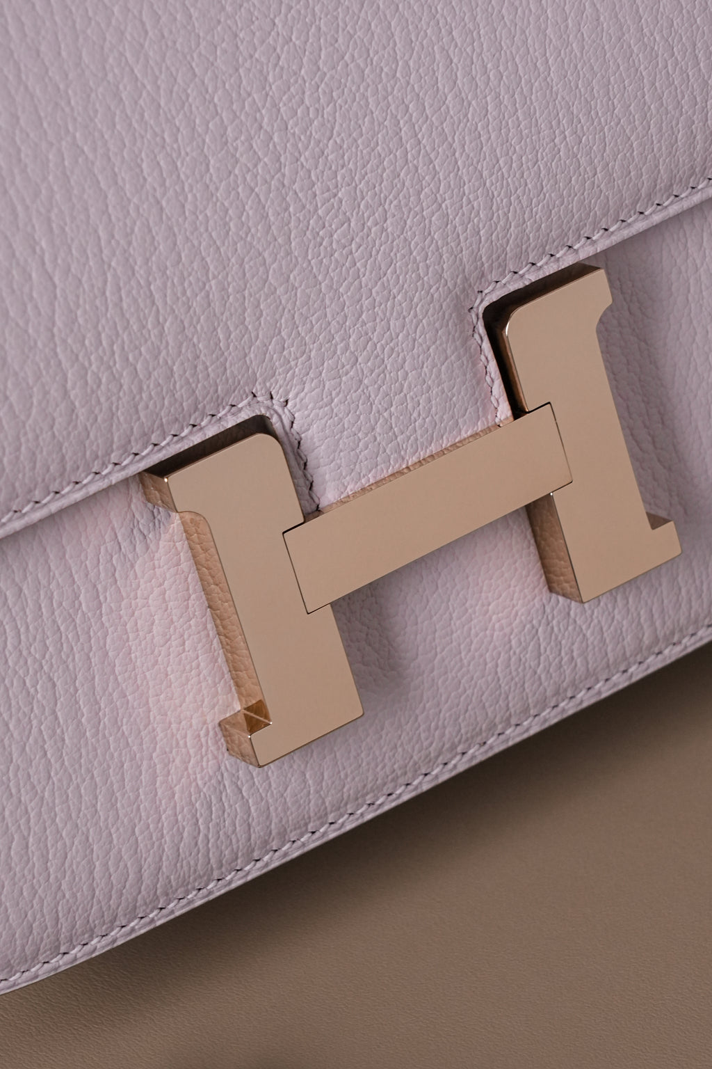 Constance- All Handmade Golden / Sliver Almond powder ep leather