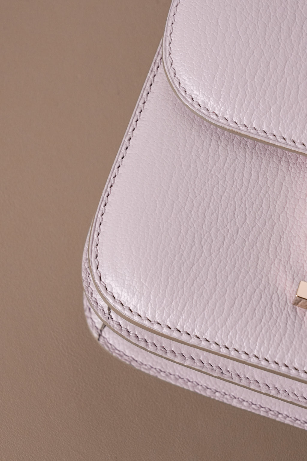 Constance- All Handmade Golden / Sliver Almond powder ep leather