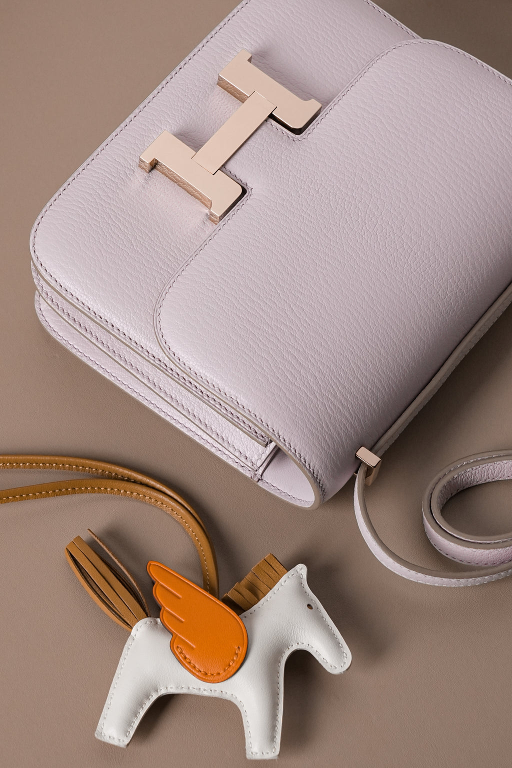 Constance- All Handmade Golden / Sliver Almond powder ep leather