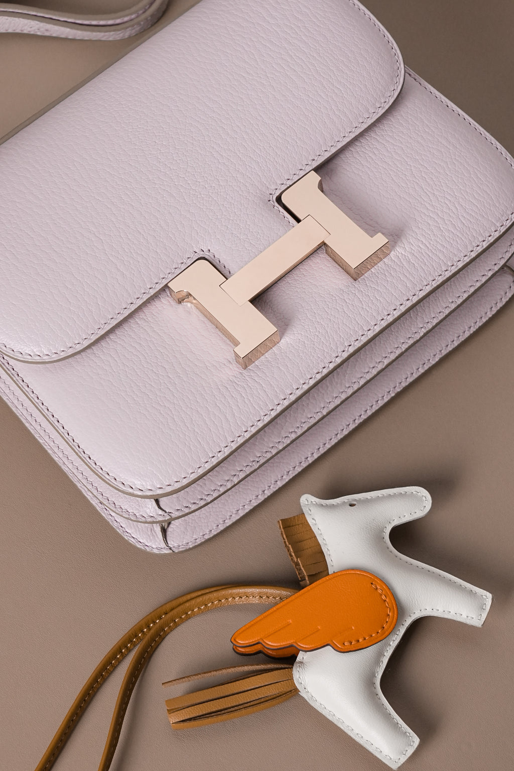 Constance- All Handmade Golden / Sliver Almond powder ep leather