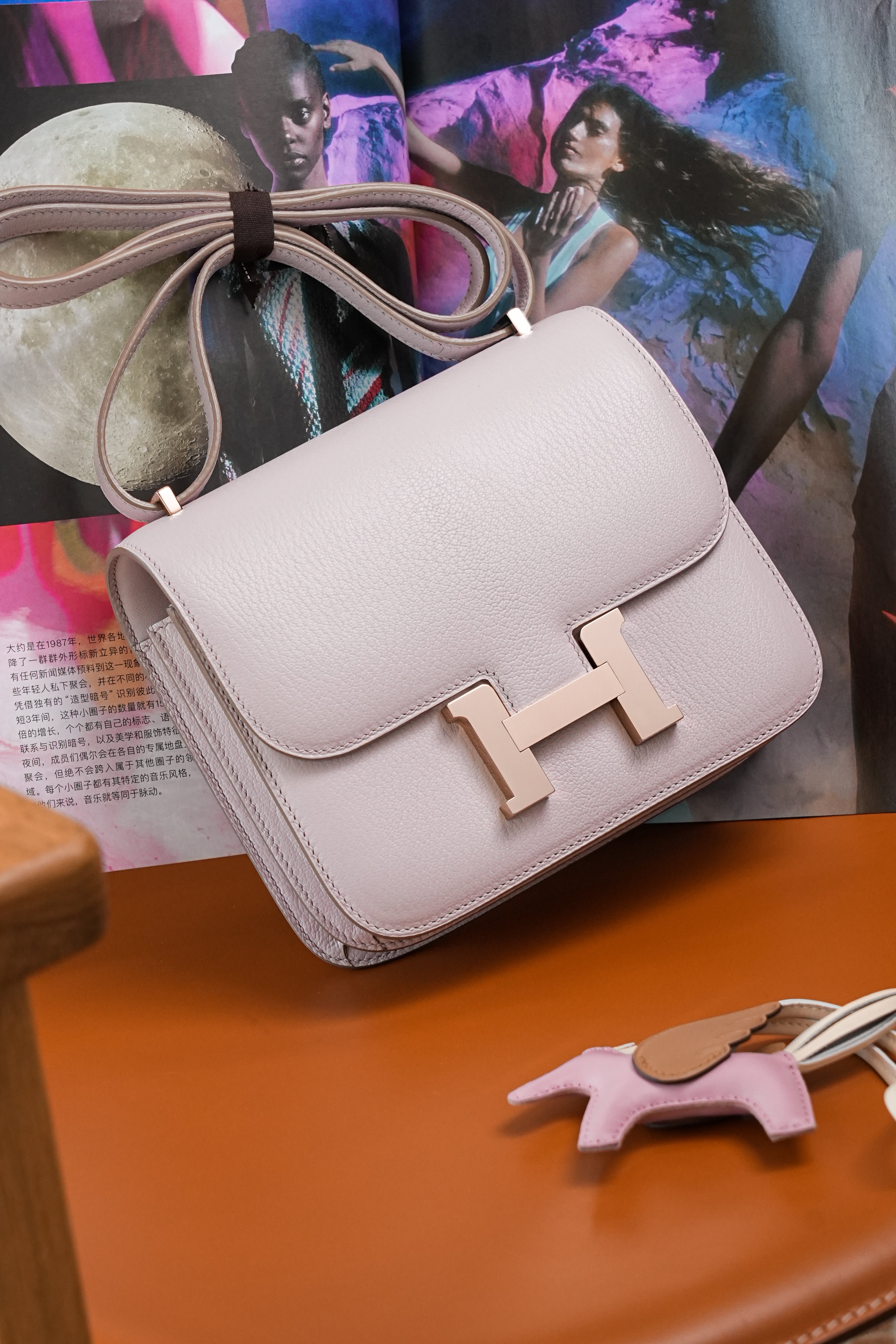 Constance- All Handmade Golden / Sliver Almond powder ep leather