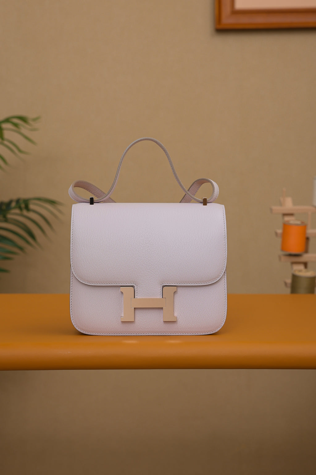 Constance- All Handmade Golden / Sliver Almond powder ep leather