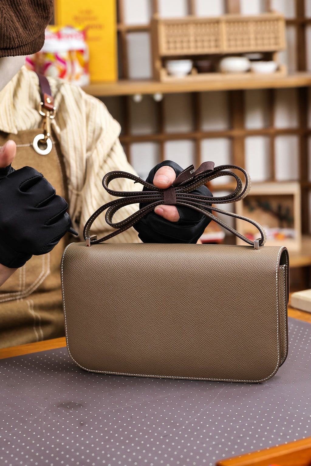 Constance- All Handmade Golden / Sliver Etoupe ep leather