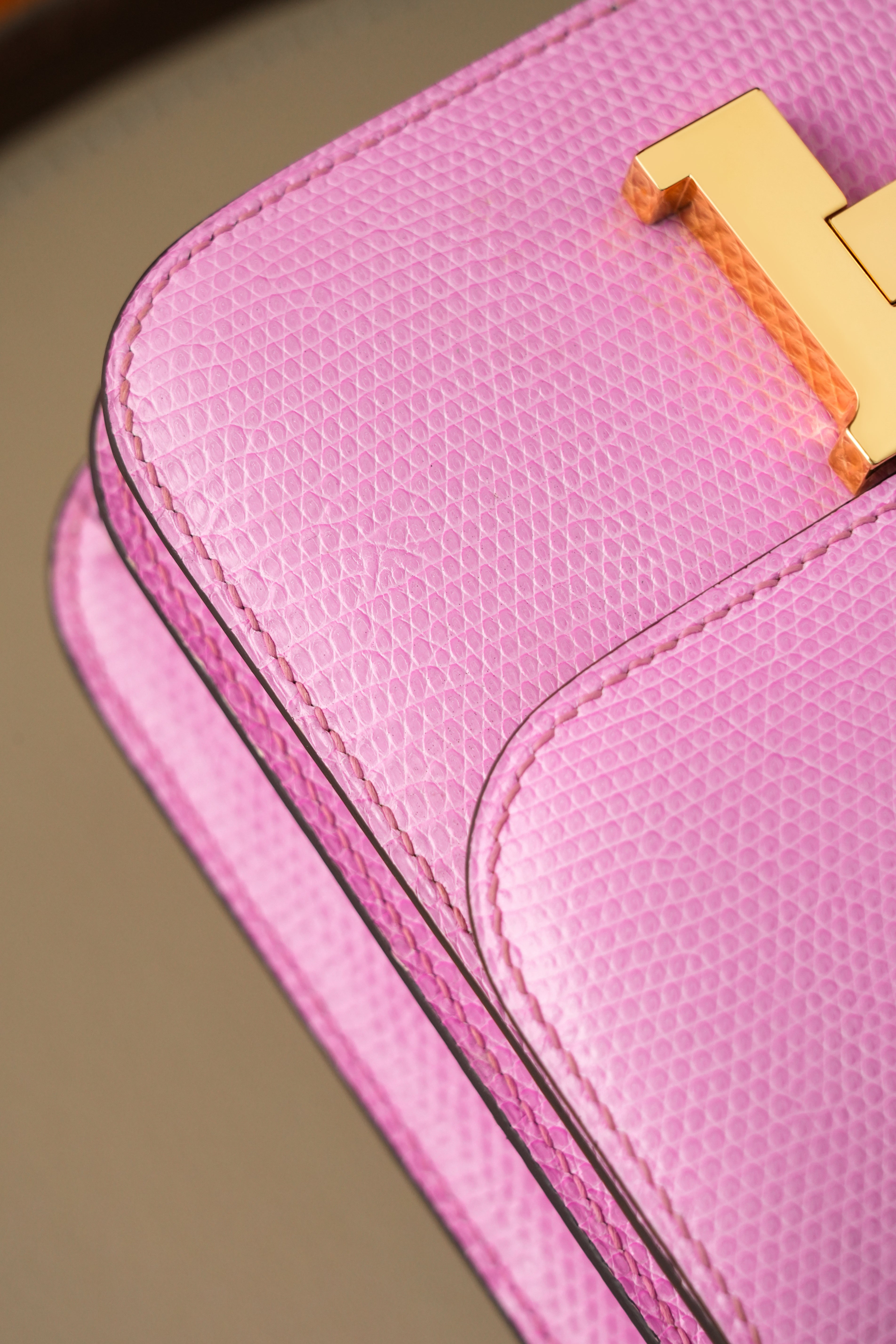 Constance- All Handmade Golden / Sliver Pink lizard leather