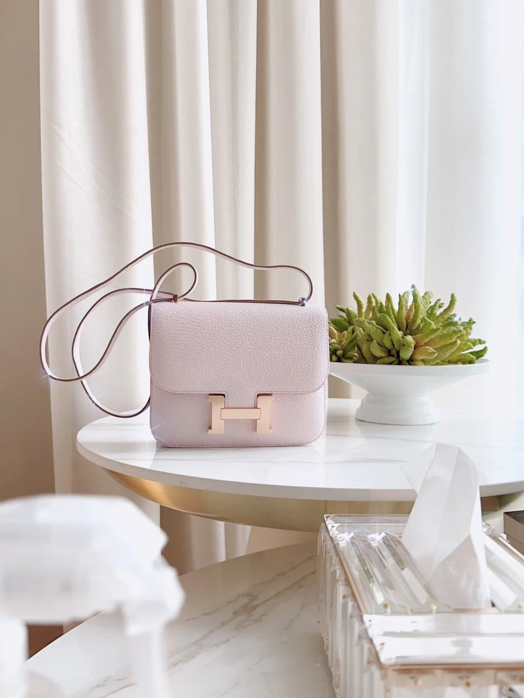 Constance- All Handmade Golden / Sliver Almond powder ep leather