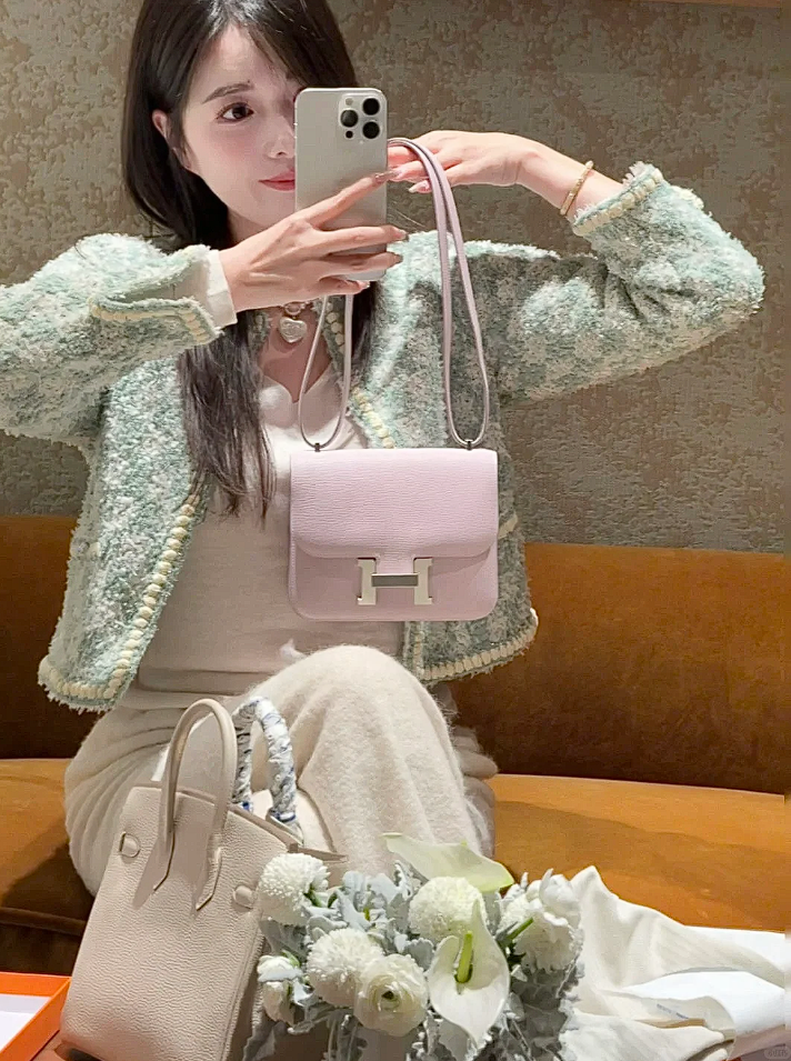 Constance- All Handmade Golden / Sliver Almond powder ep leather