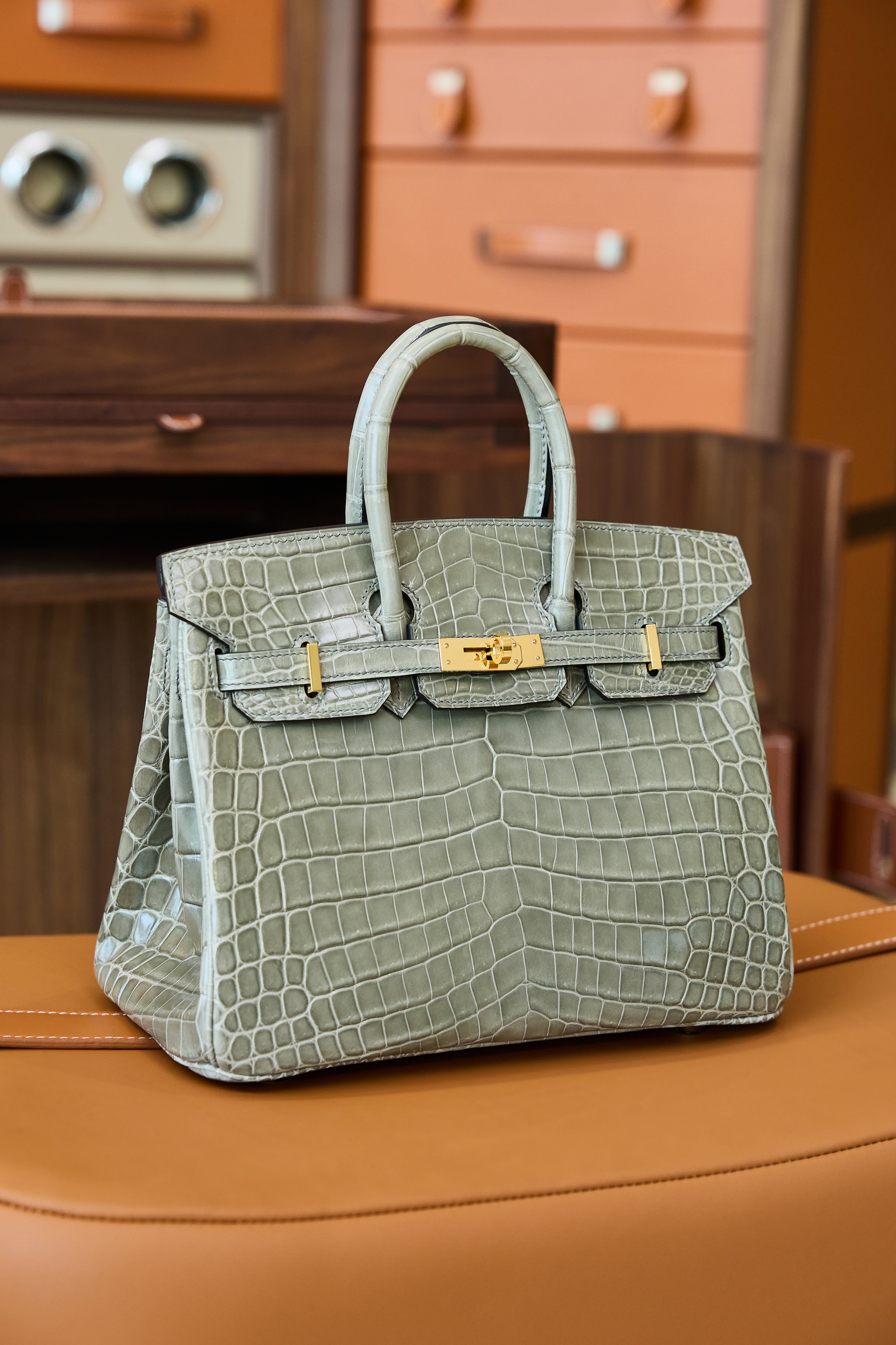 BK-2024 All Handmade Golden Hardware Gris Tourterelle Bright surface Nile crocodile leather