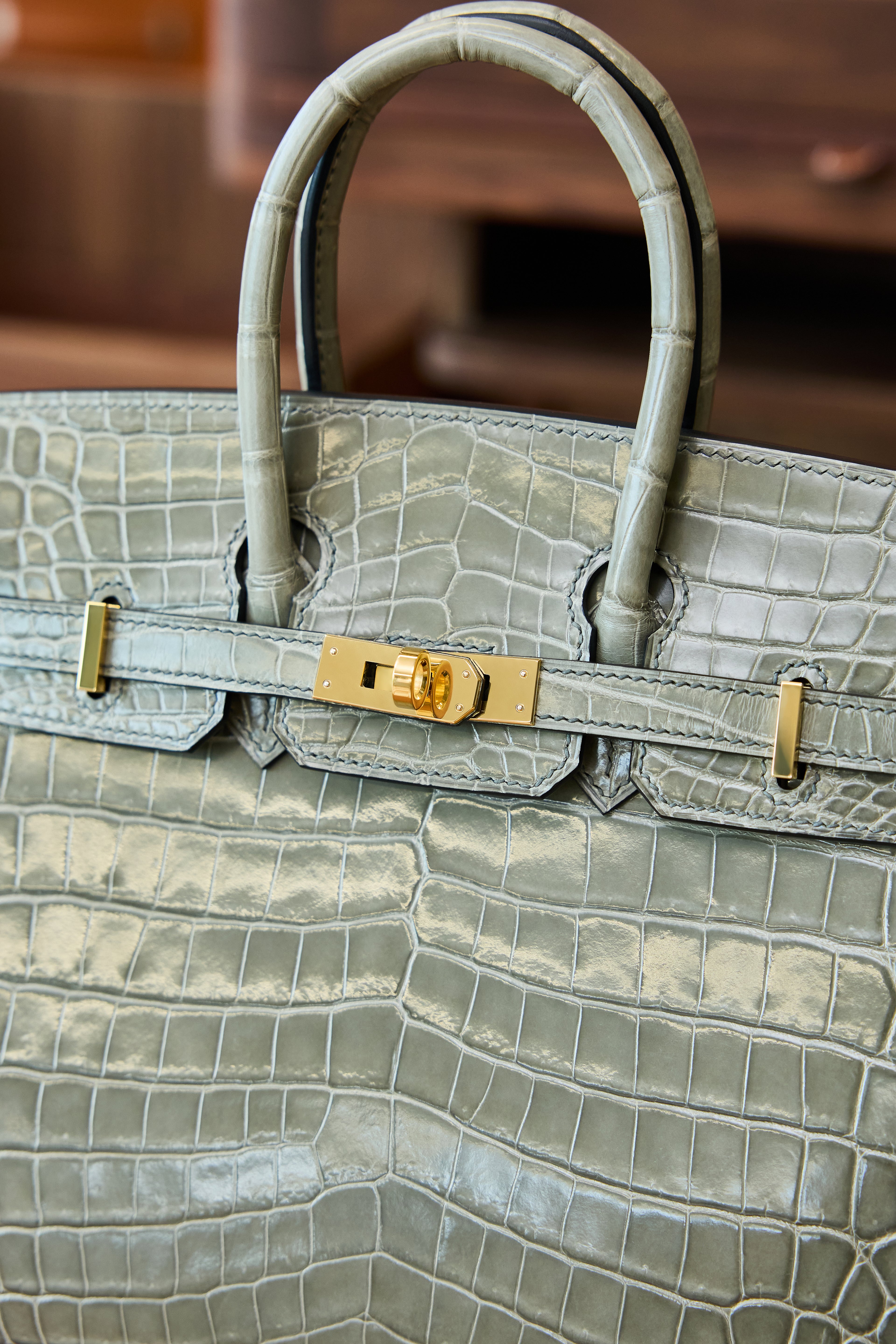 BK-2024 All Handmade Golden Hardware Gris Tourterelle Bright surface Nile crocodile leather