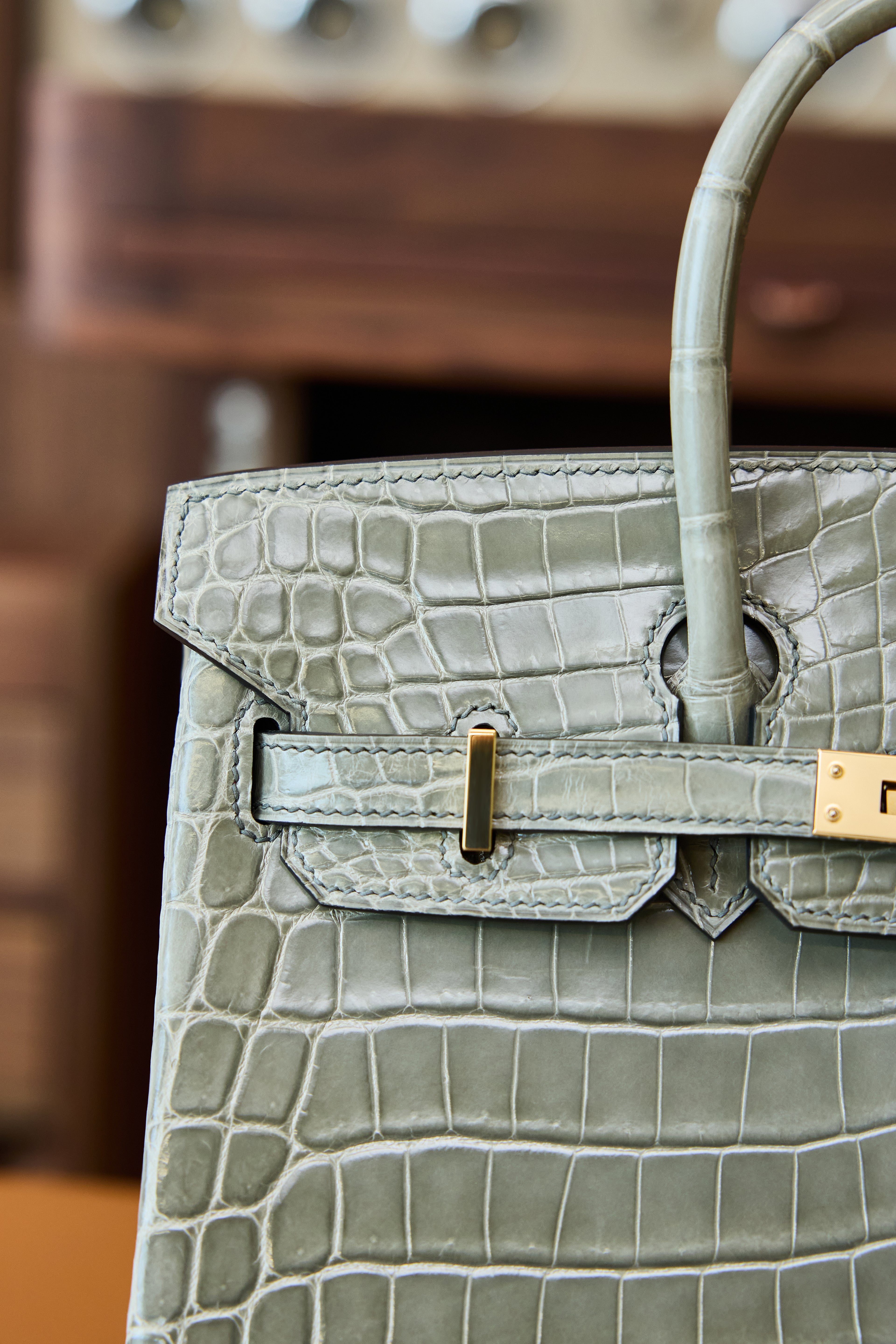 BK-2024 All Handmade Golden Hardware Gris Tourterelle Bright surface Nile crocodile leather